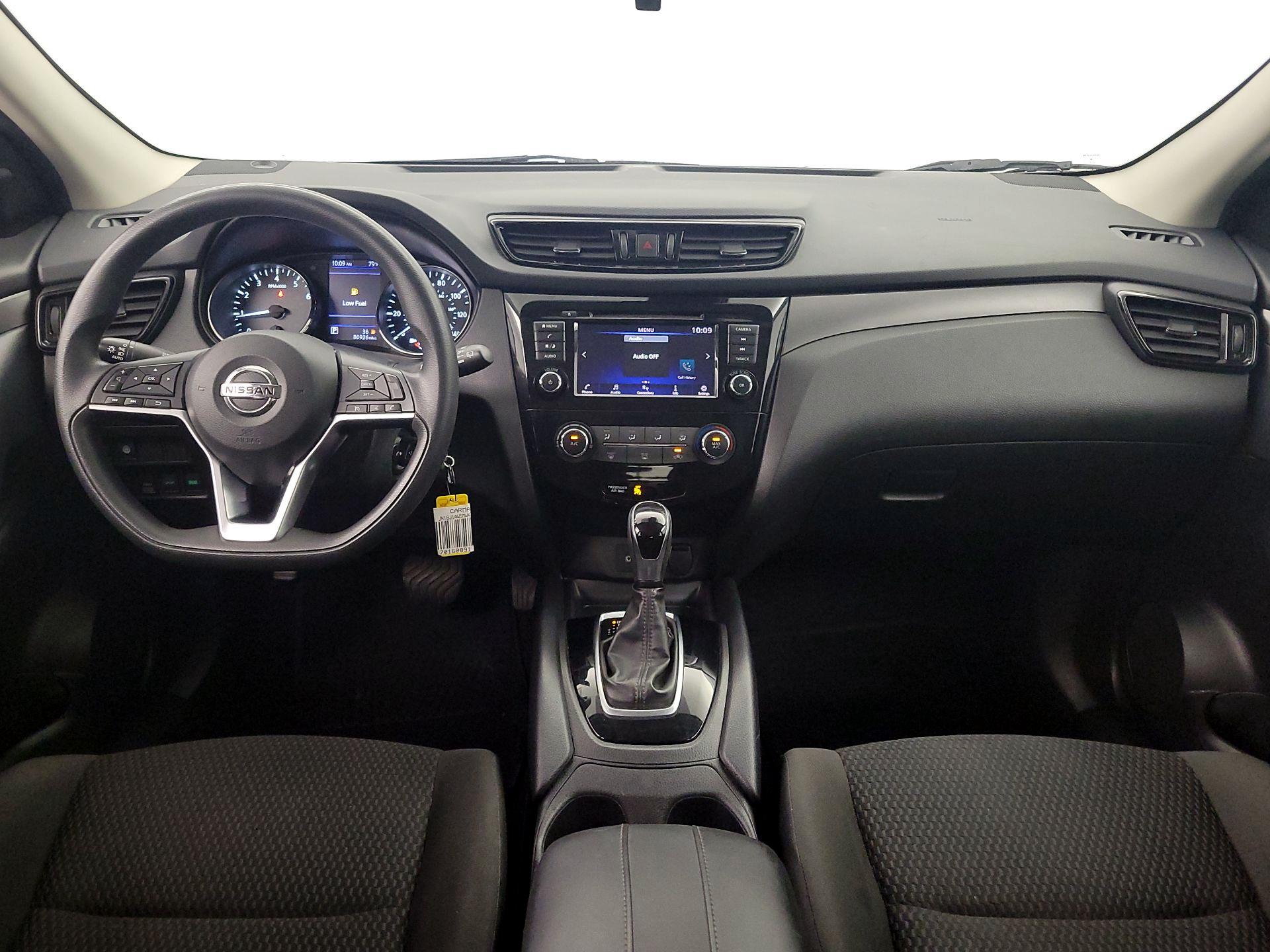 Thumbnail: 2021 Nissan Rogue Sport - 9