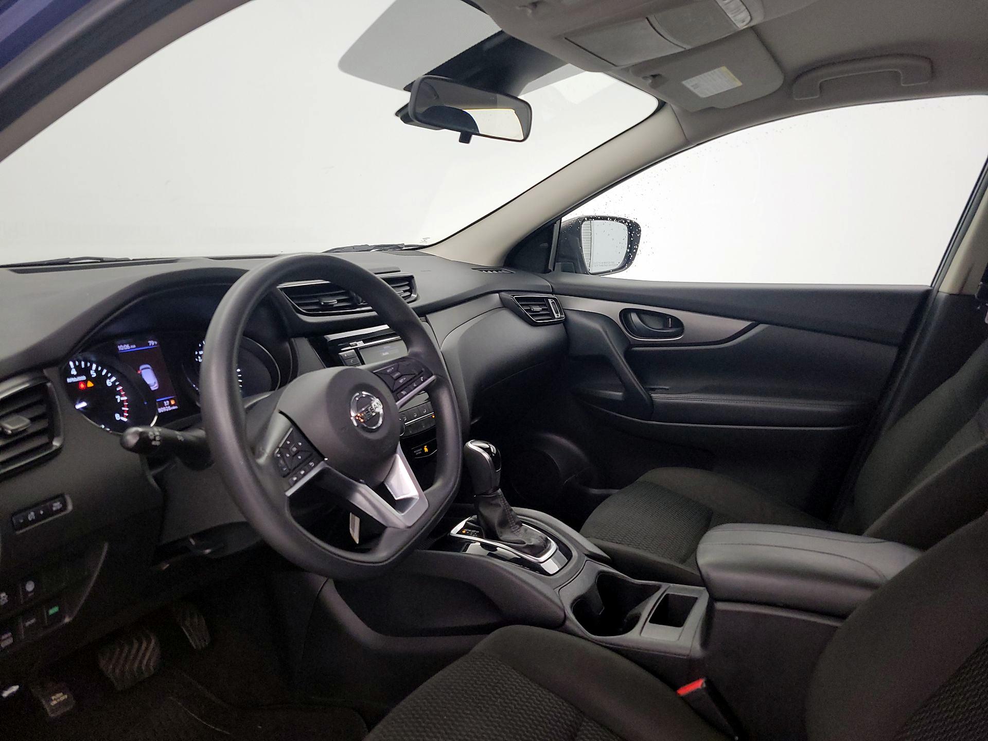 Thumbnail: 2021 Nissan Rogue Sport - 11