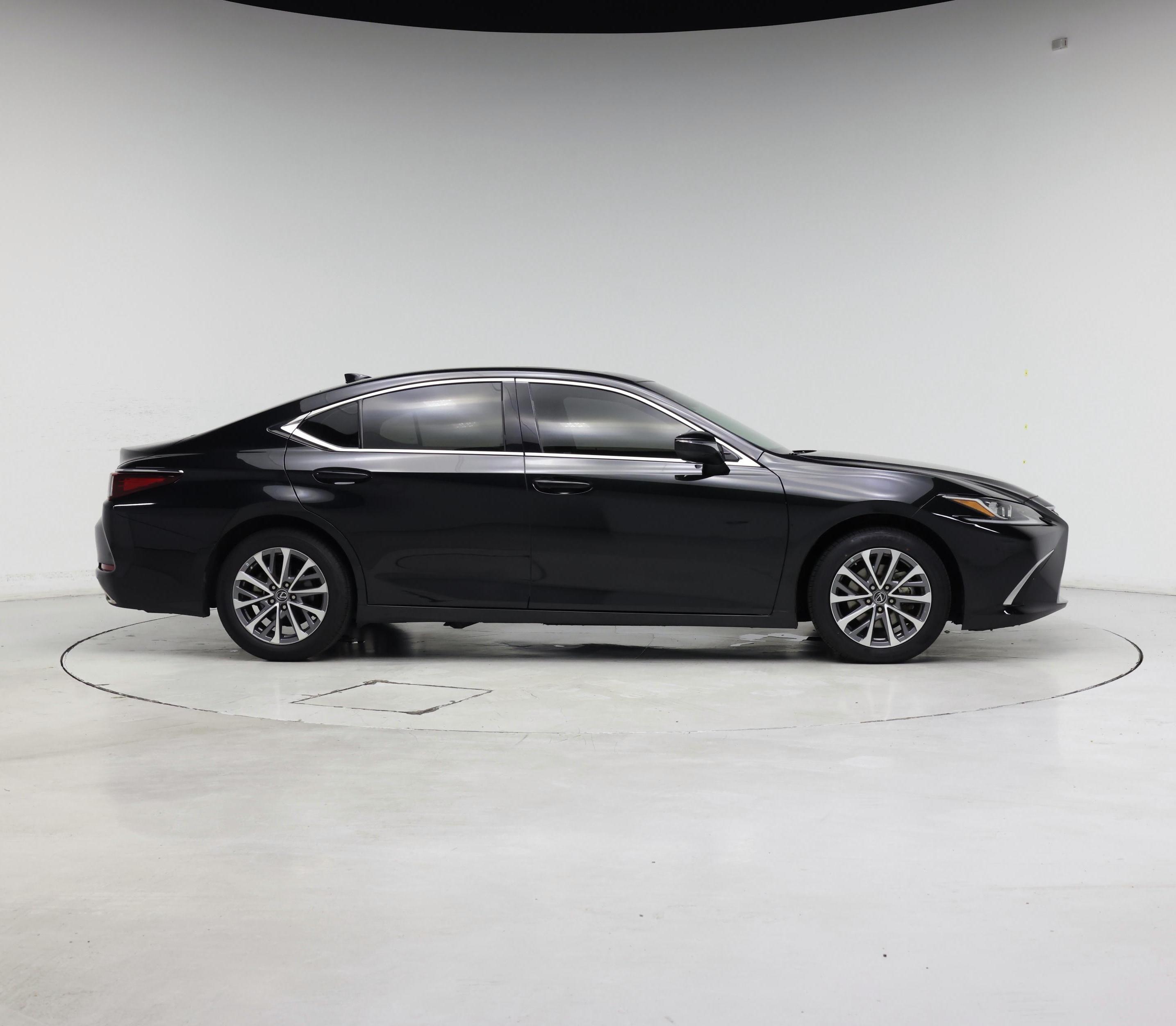 Thumbnail: 2023 Lexus ES - 7