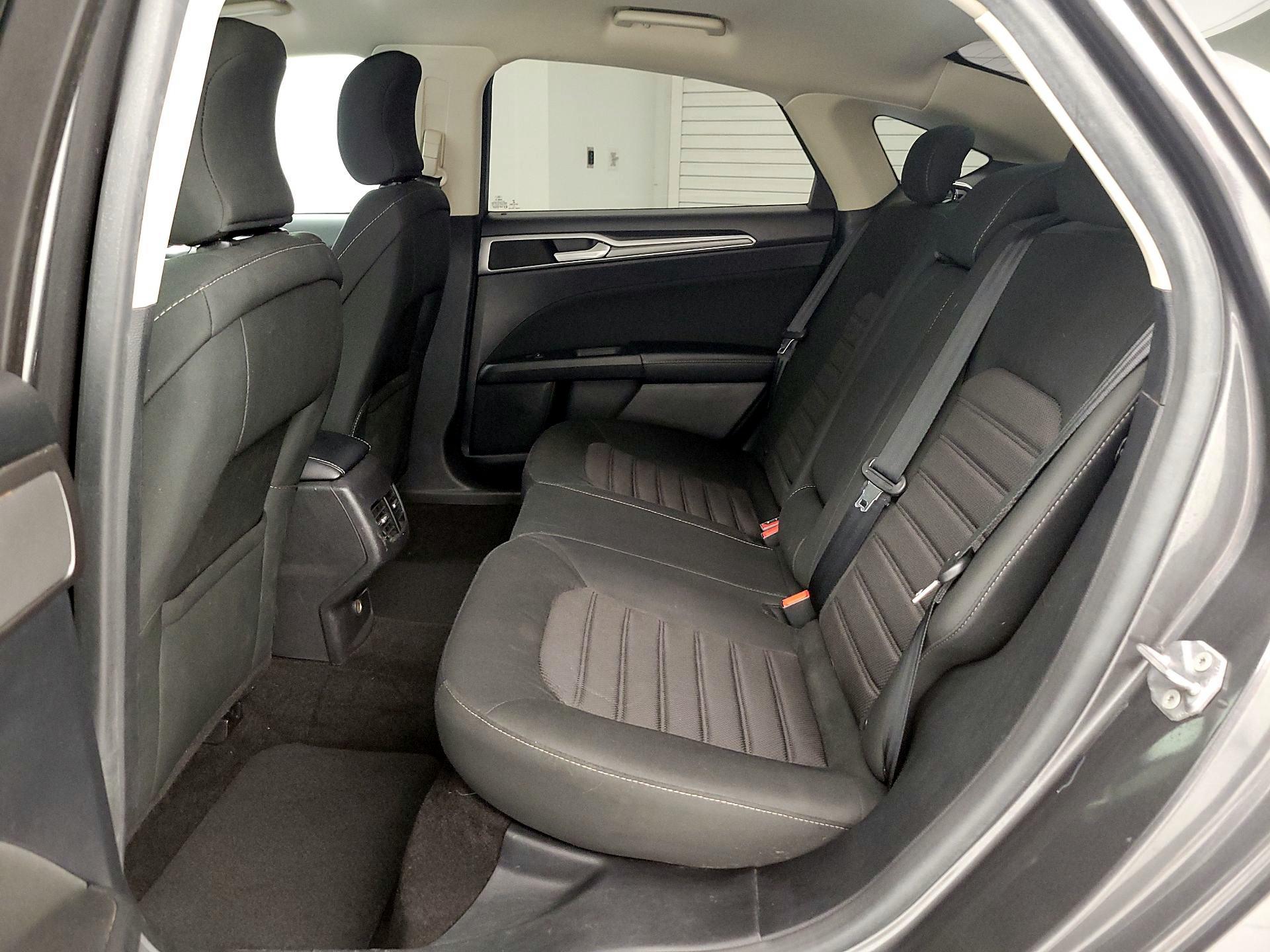 Thumbnail: 2019 Ford Fusion - 20