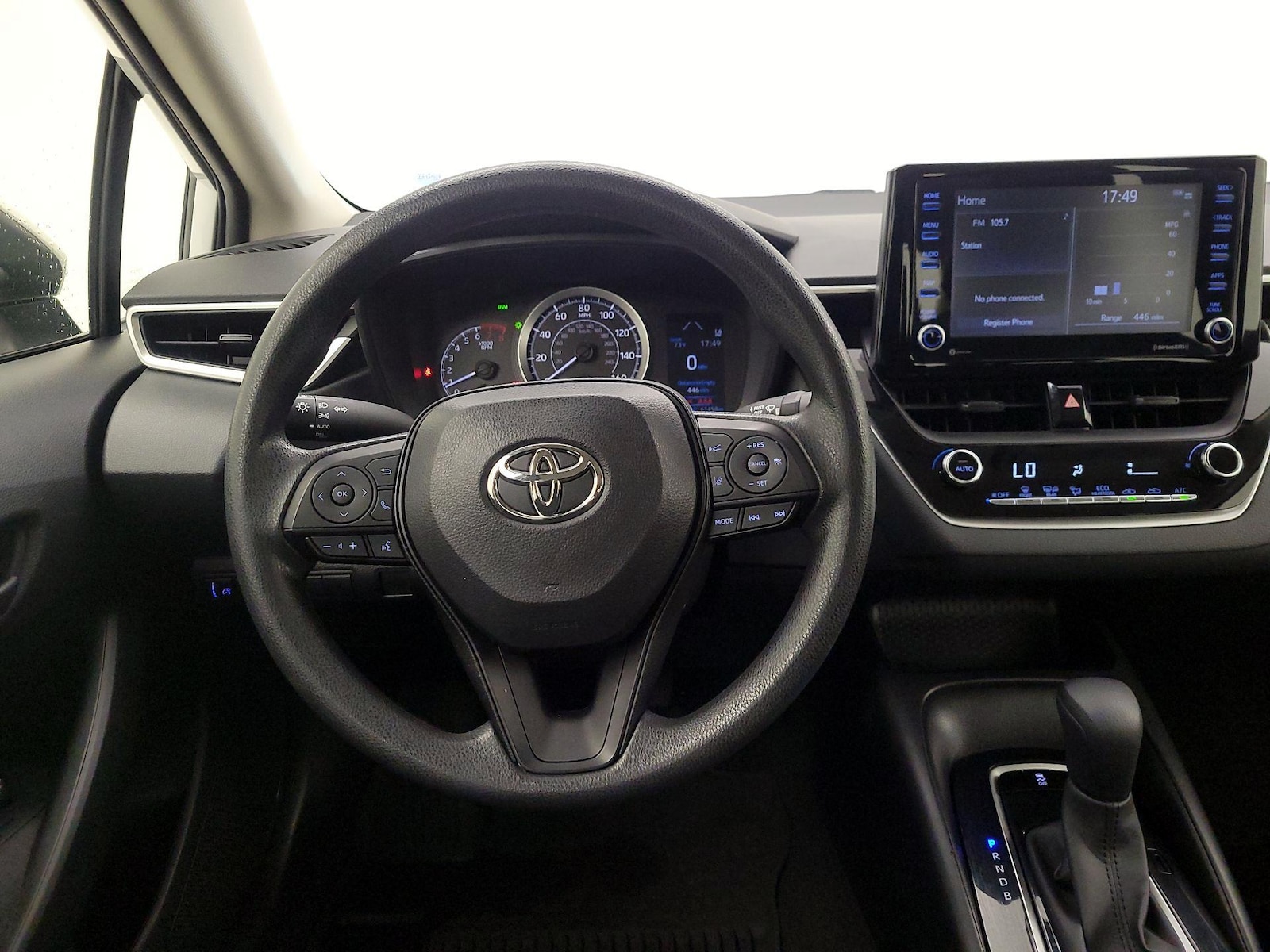 2022 Toyota Corolla LE - Photo 11