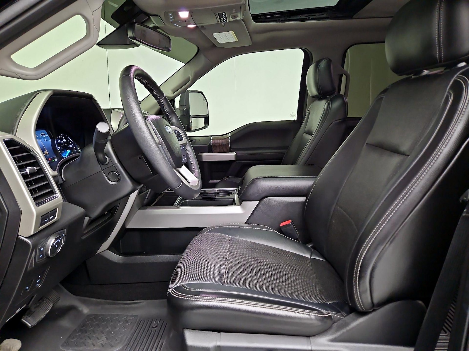 2018 Ford F-350 Super Duty Lariat - Photo 12