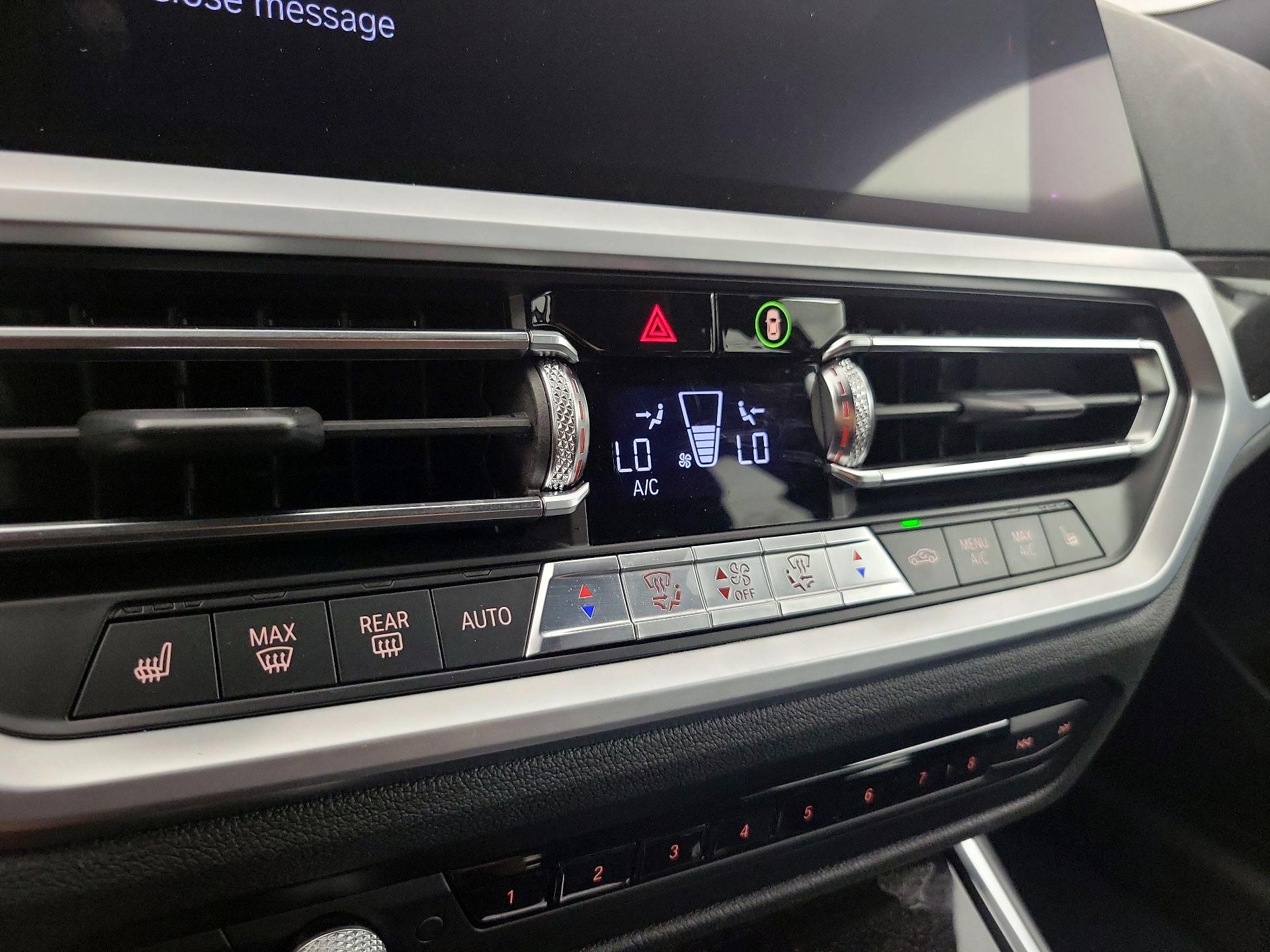 Thumbnail: 2019 BMW 3 Series - 17
