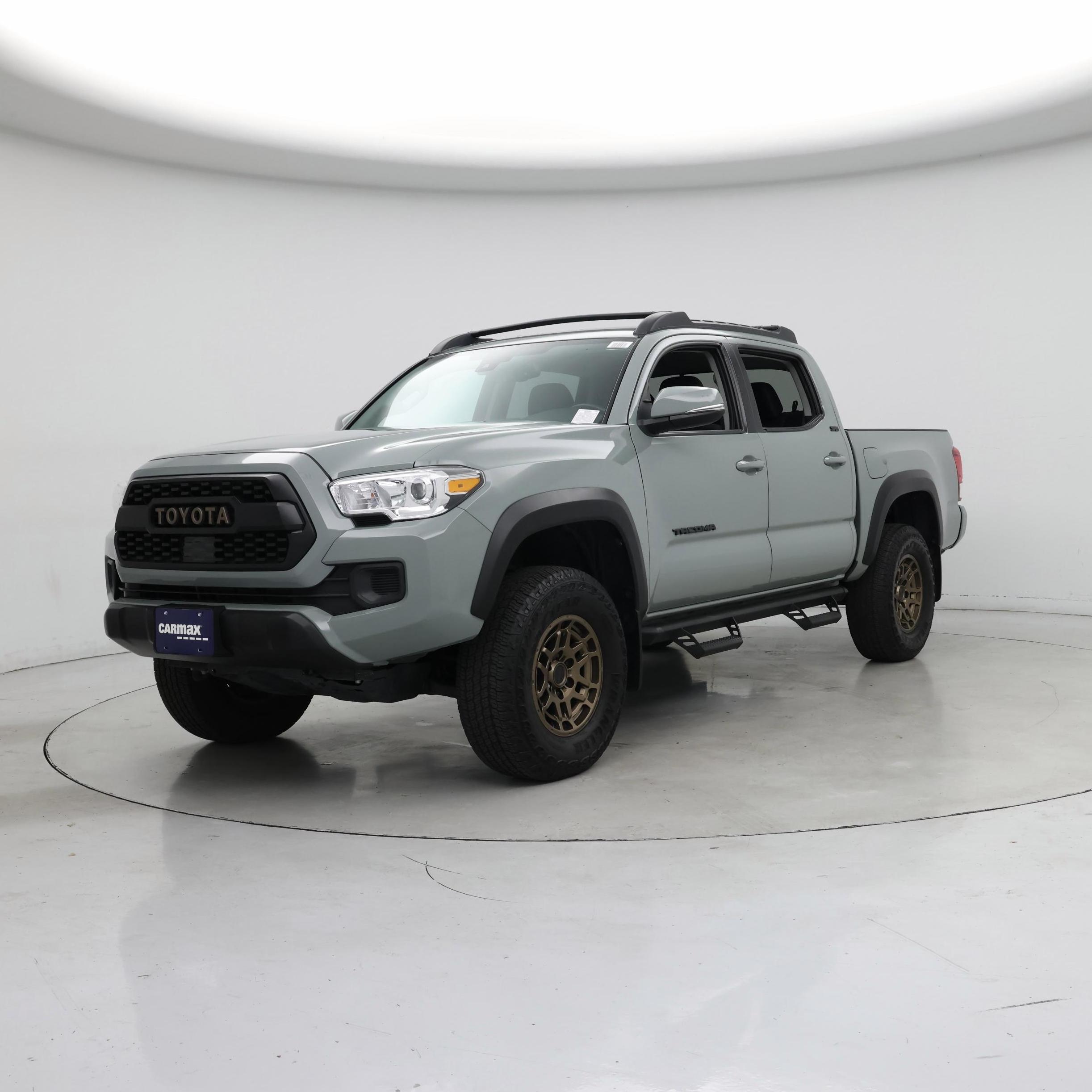Thumbnail: 2022 Toyota Tacoma - 4