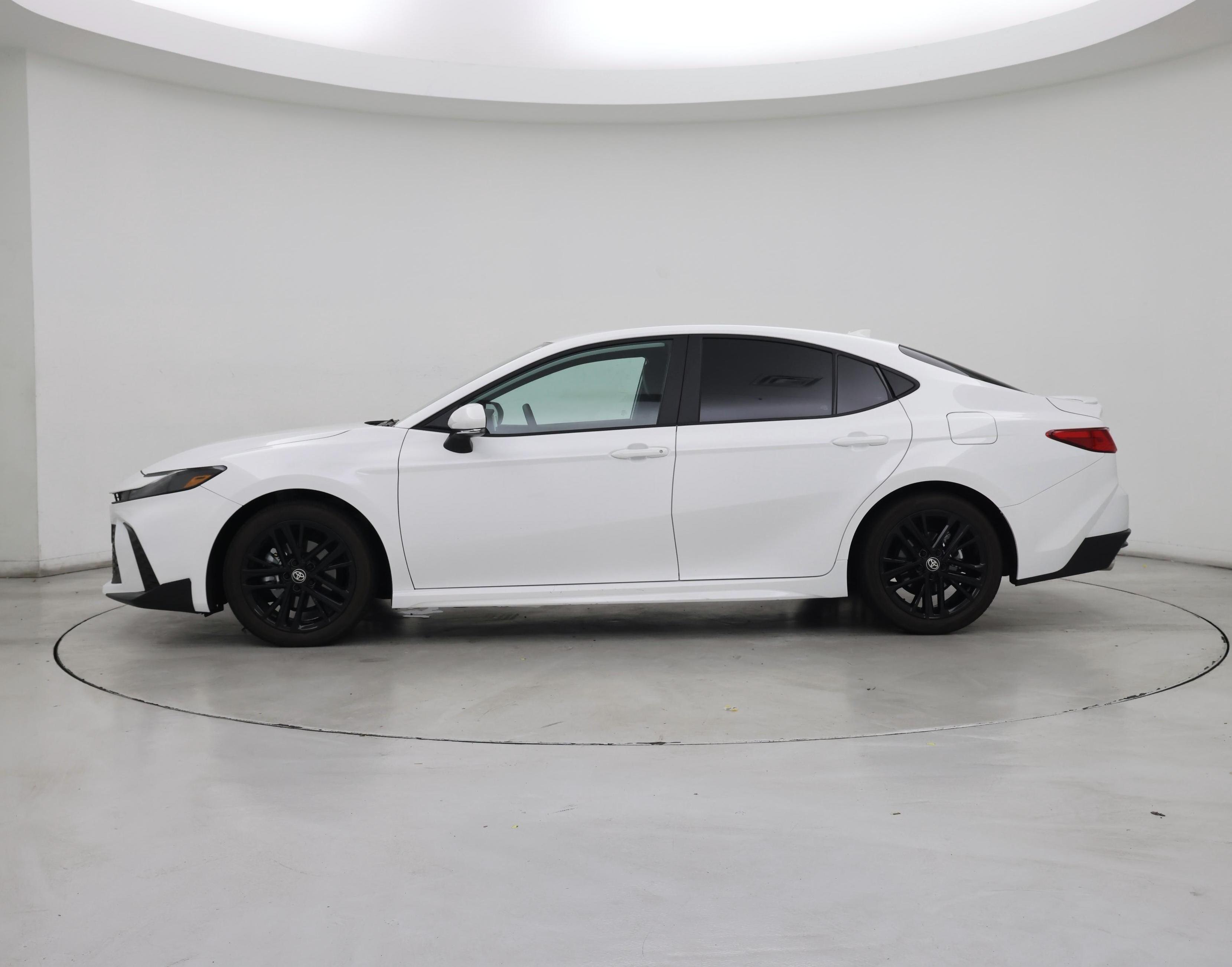 Thumbnail: 2026 Toyota Camry - 3