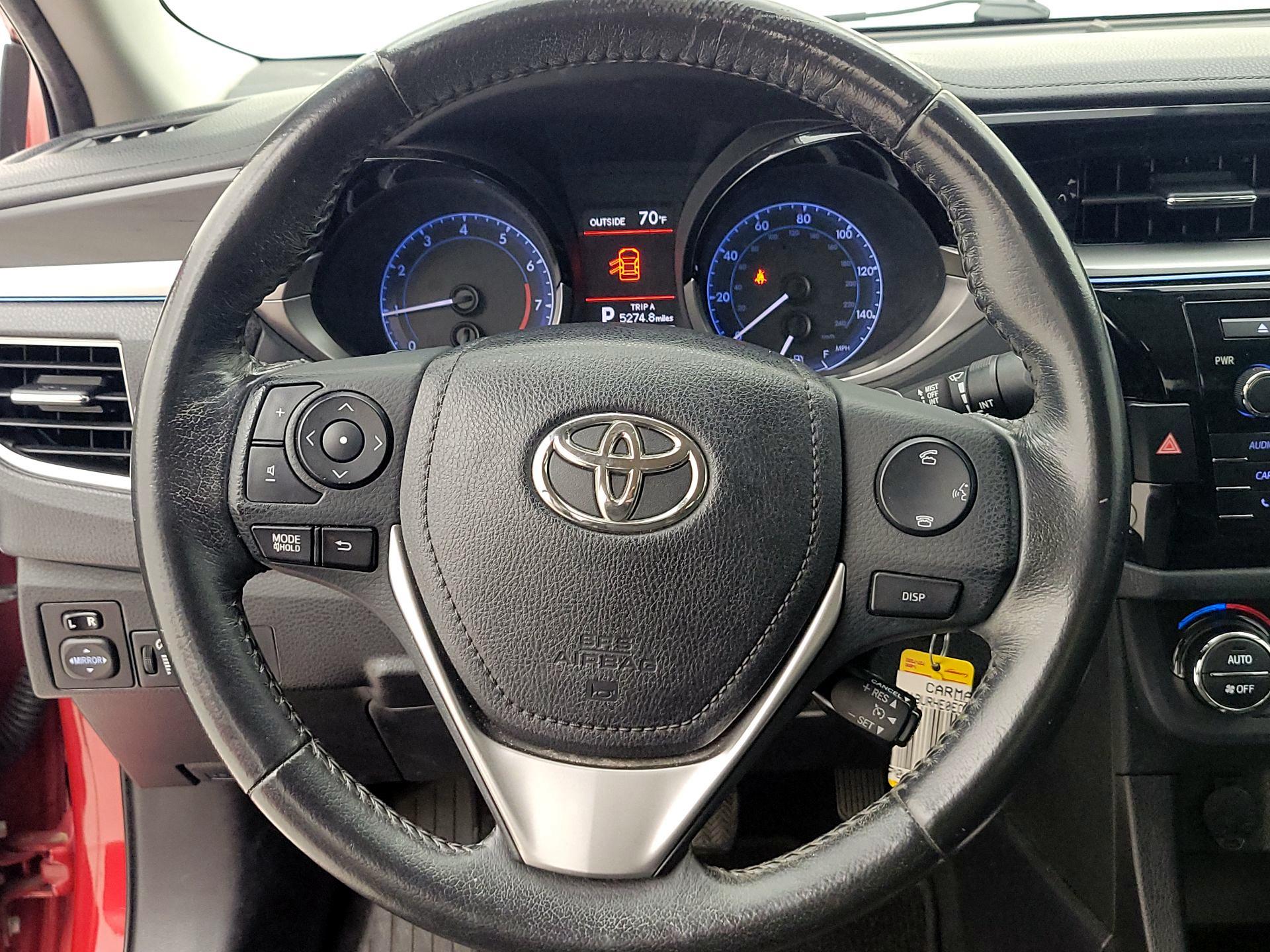 Thumbnail: 2014 Toyota Corolla - 10
