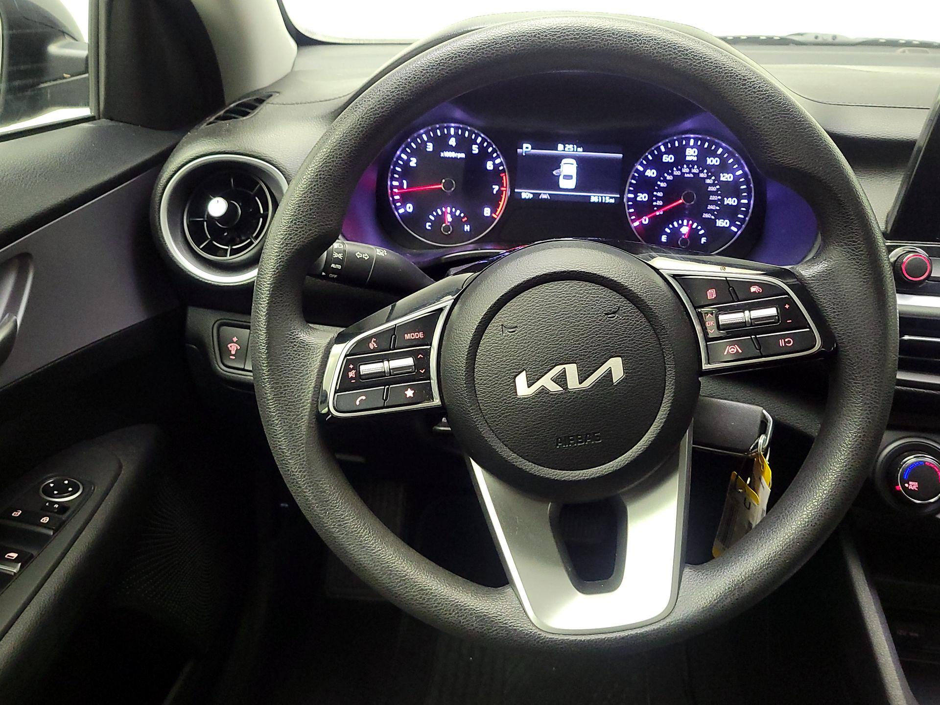 Thumbnail: 2024 Kia Forte - 10