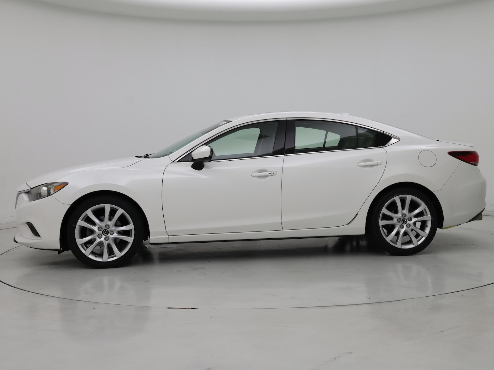 2014 Mazda MAZDA6 i Grand Touring - Photo 4