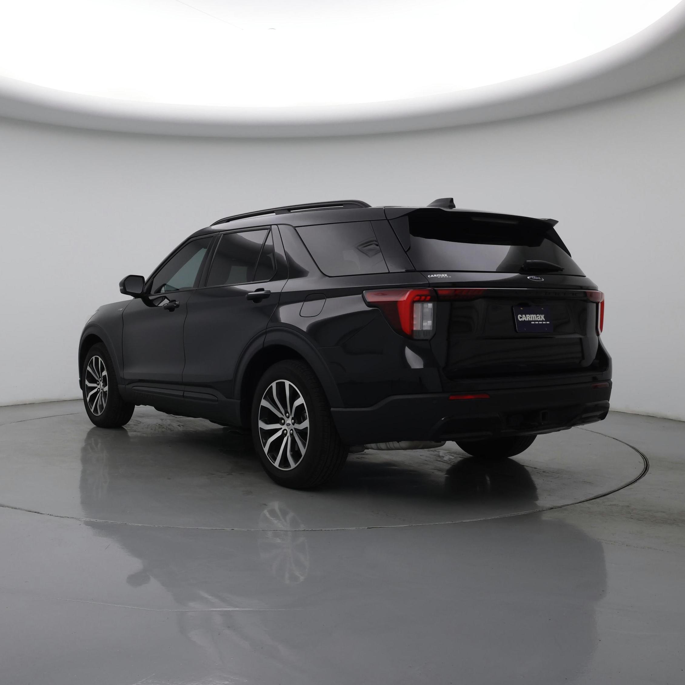 Thumbnail: 2025 Ford Explorer - 2