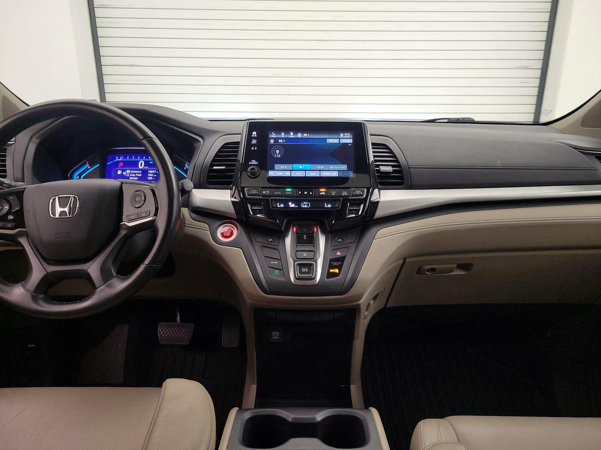 Thumbnail: 2018 Honda Odyssey - 9