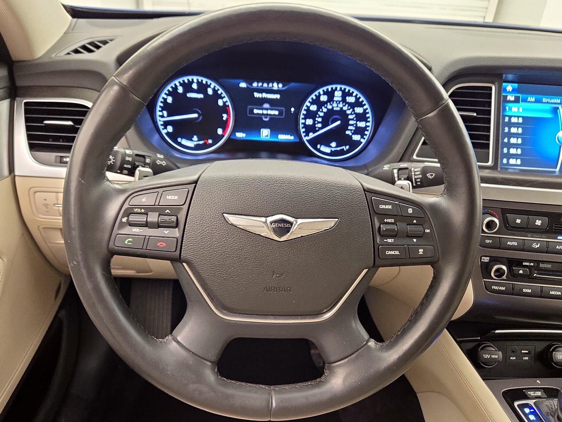 Thumbnail: 2017 Genesis G80 - 10