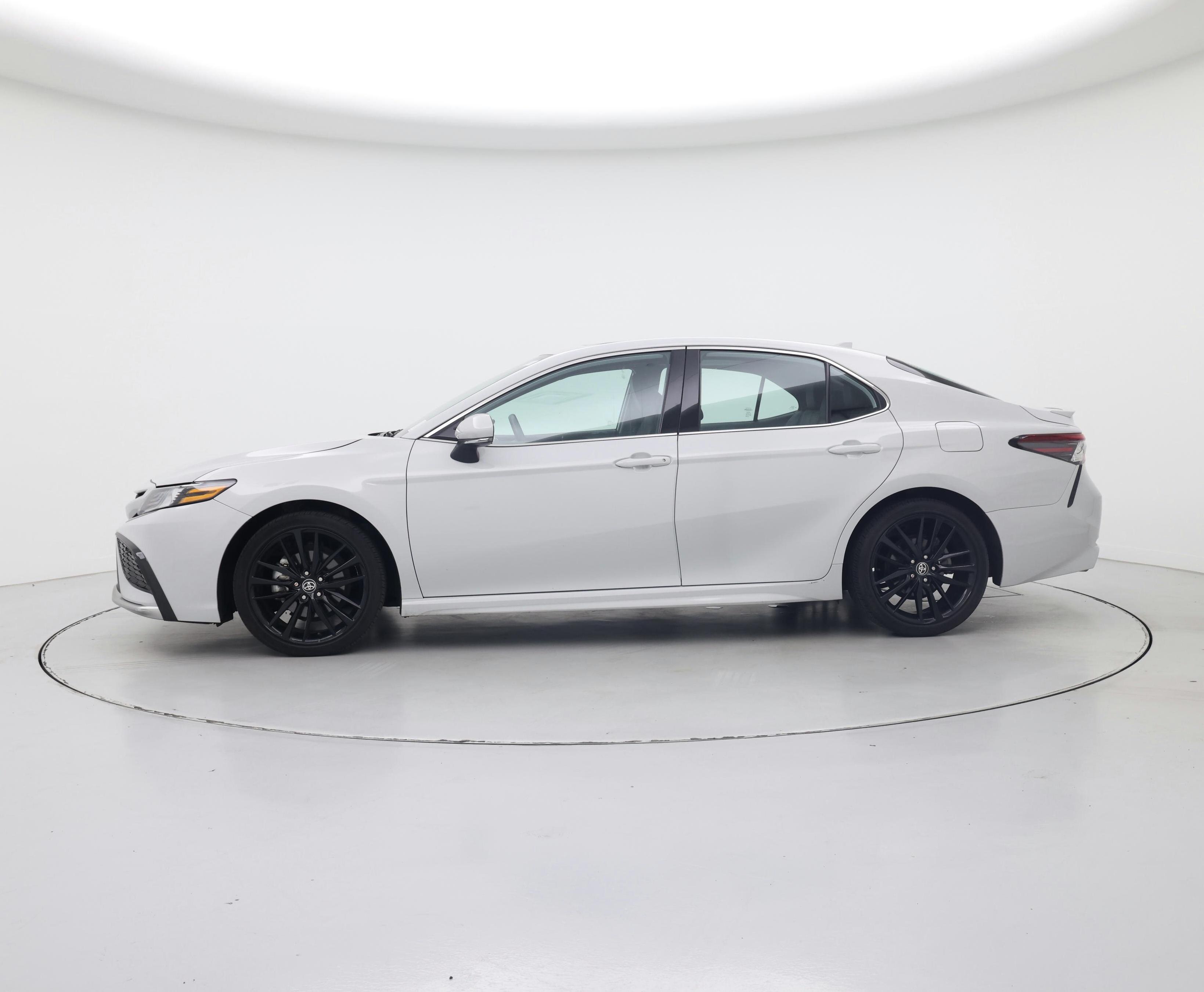 Thumbnail: 2024 Toyota Camry - 3