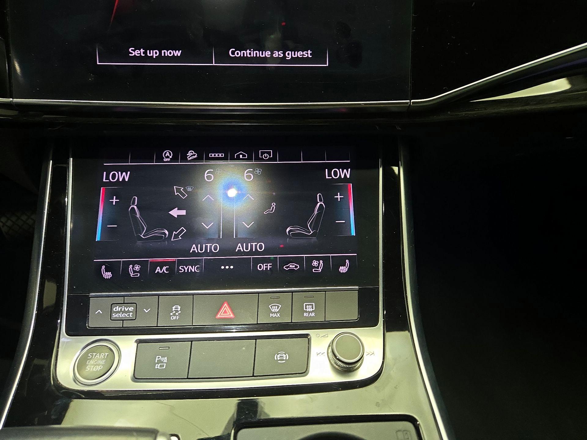 Thumbnail: 2021 Audi Q7 - 14