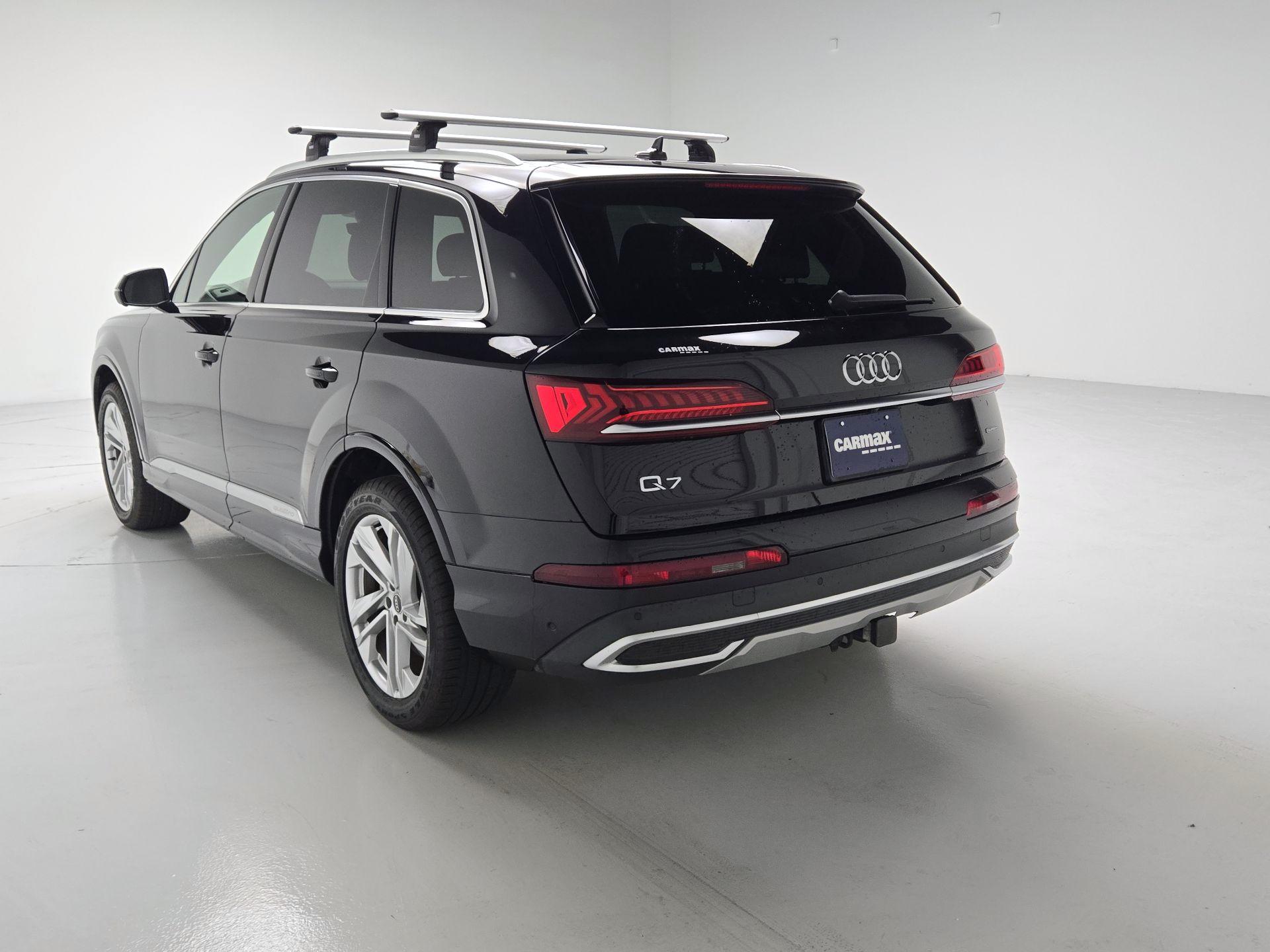 Thumbnail: 2021 Audi Q7 - 7