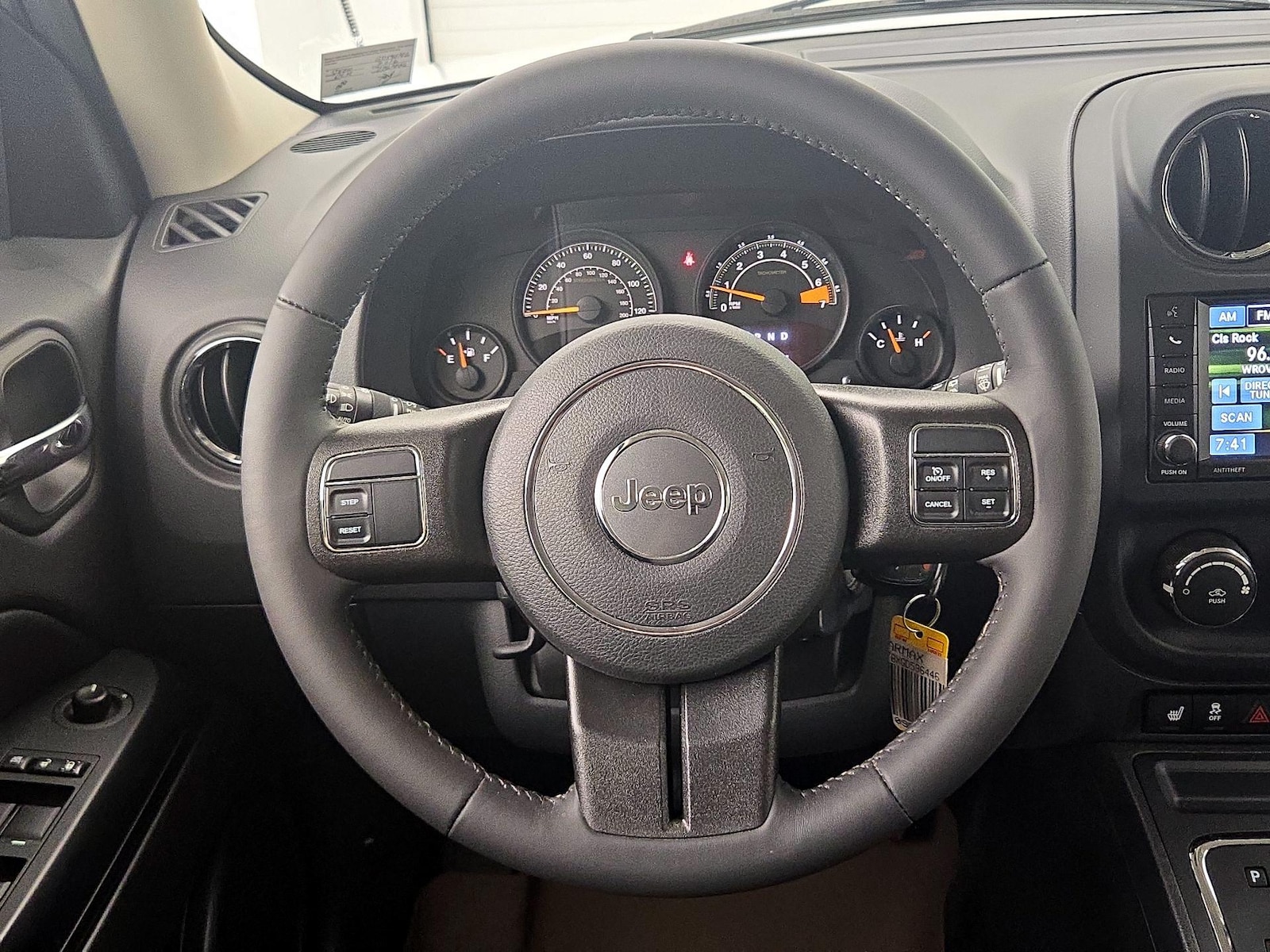 2016 Jeep Patriot Latitude - Photo 11