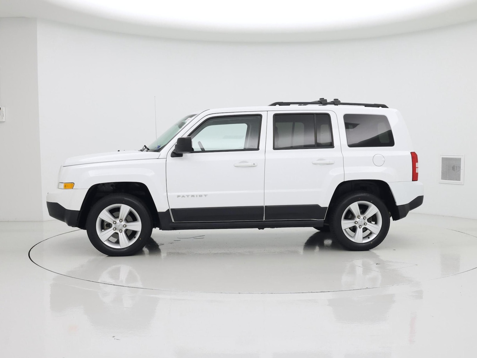 2016 Jeep Patriot Latitude - Photo 4