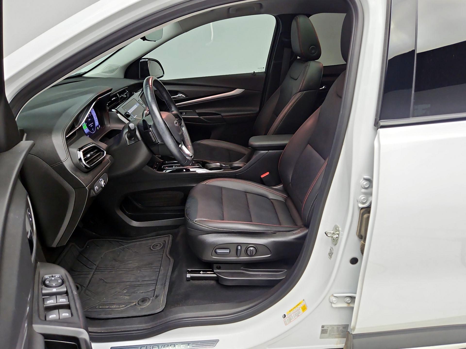 Thumbnail: 2023 Chevrolet Bolt EUV - 11
