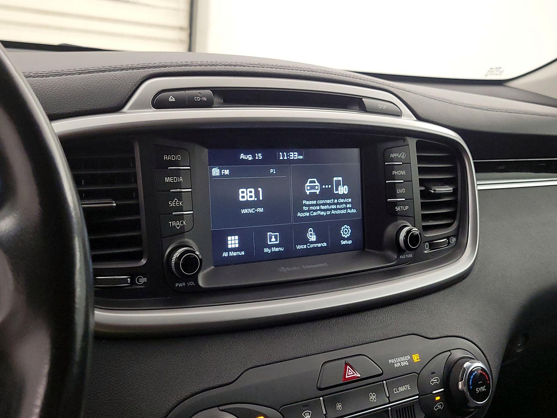 Thumbnail: 2017 Kia Sorento - 15