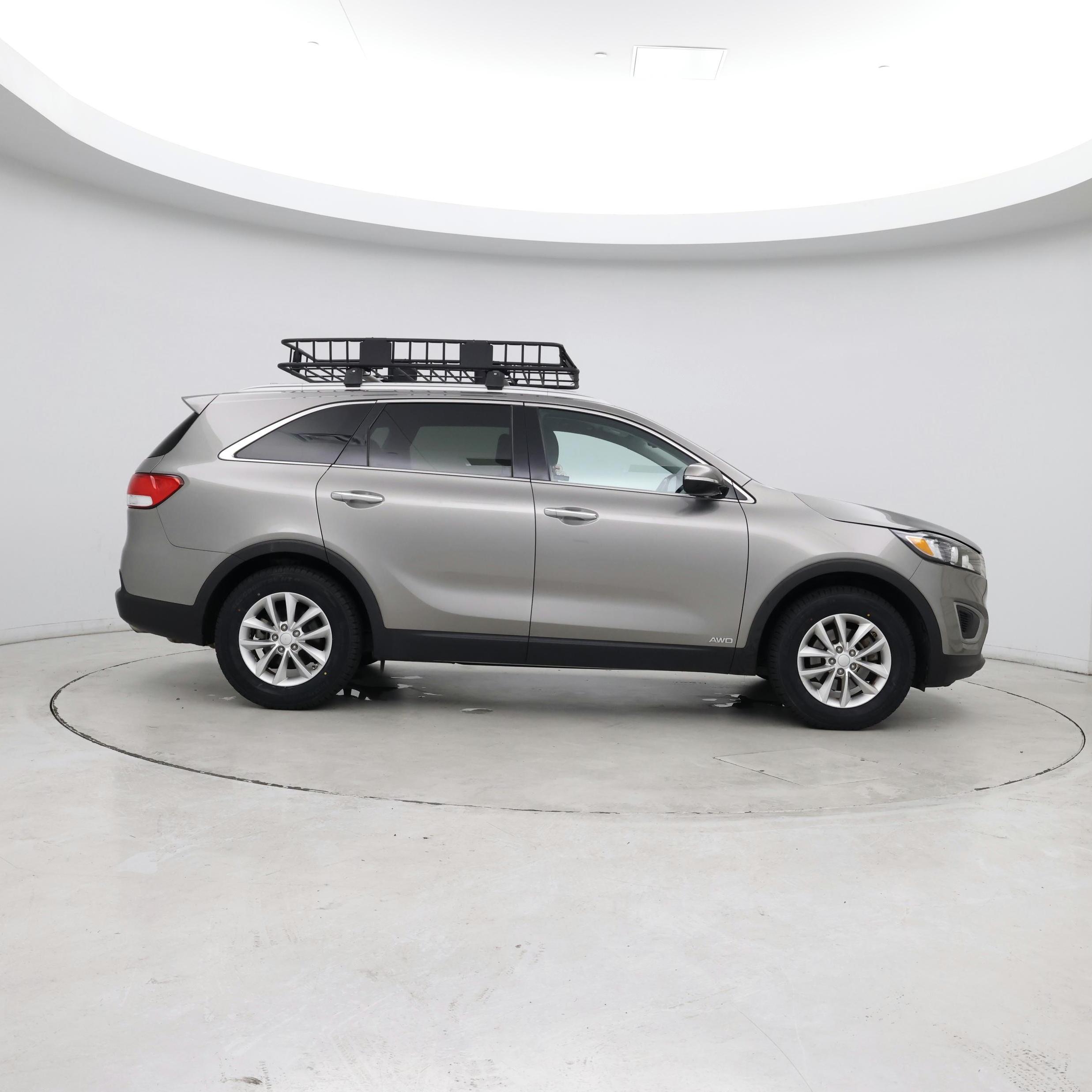 Thumbnail: 2017 Kia Sorento - 7