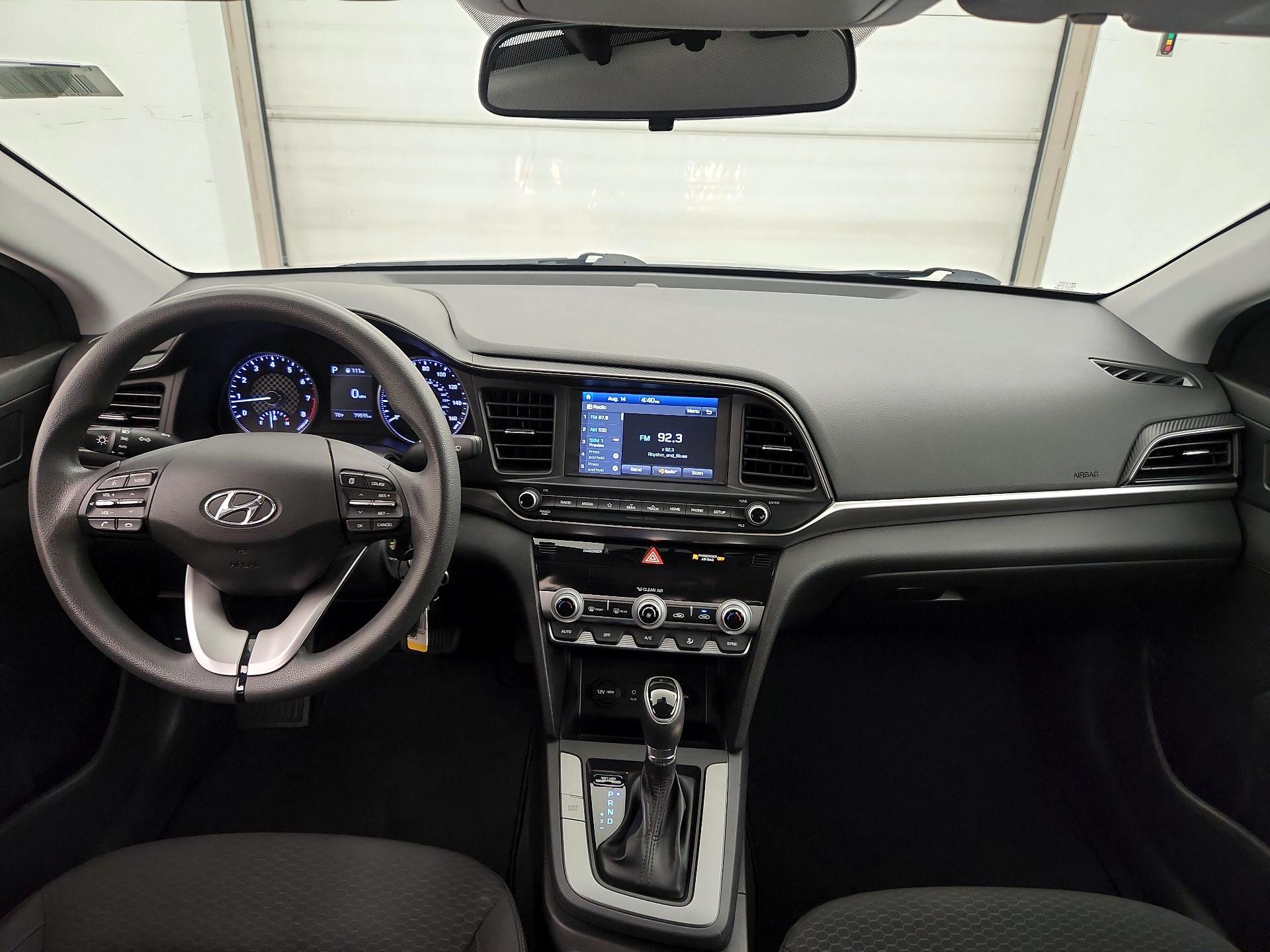Thumbnail: 2020 Hyundai Elantra - 9