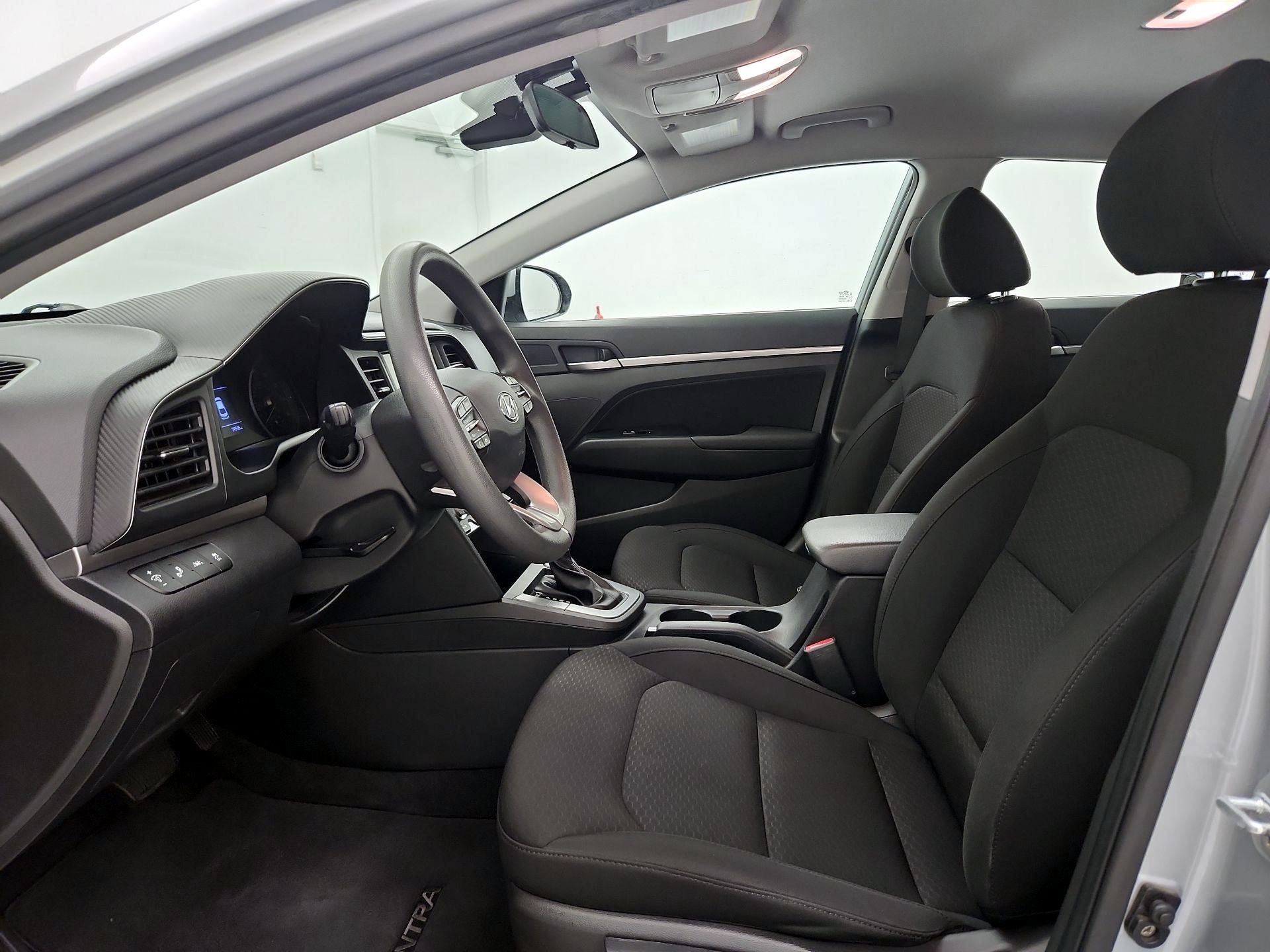 Thumbnail: 2020 Hyundai Elantra - 11