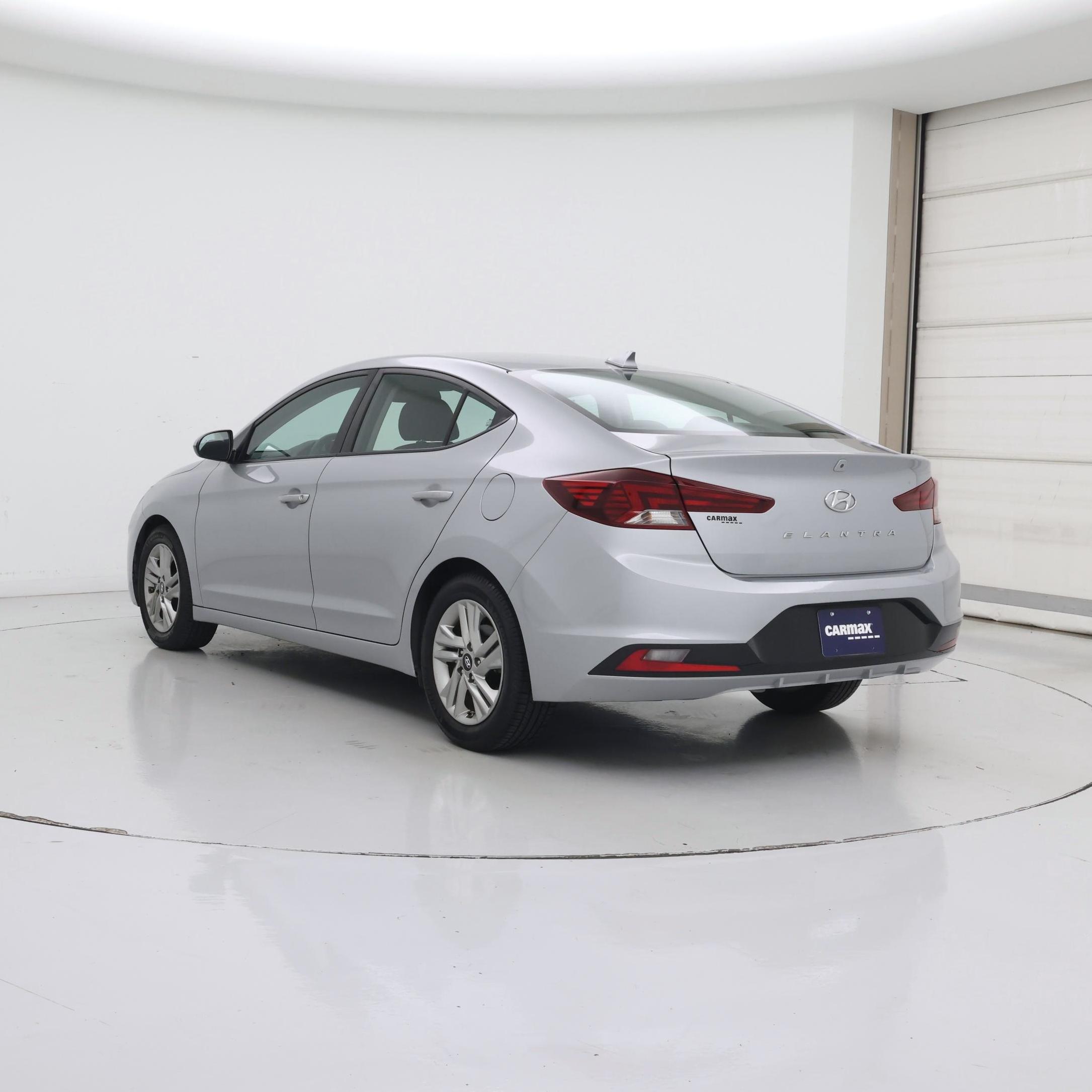 Thumbnail: 2020 Hyundai Elantra - 2