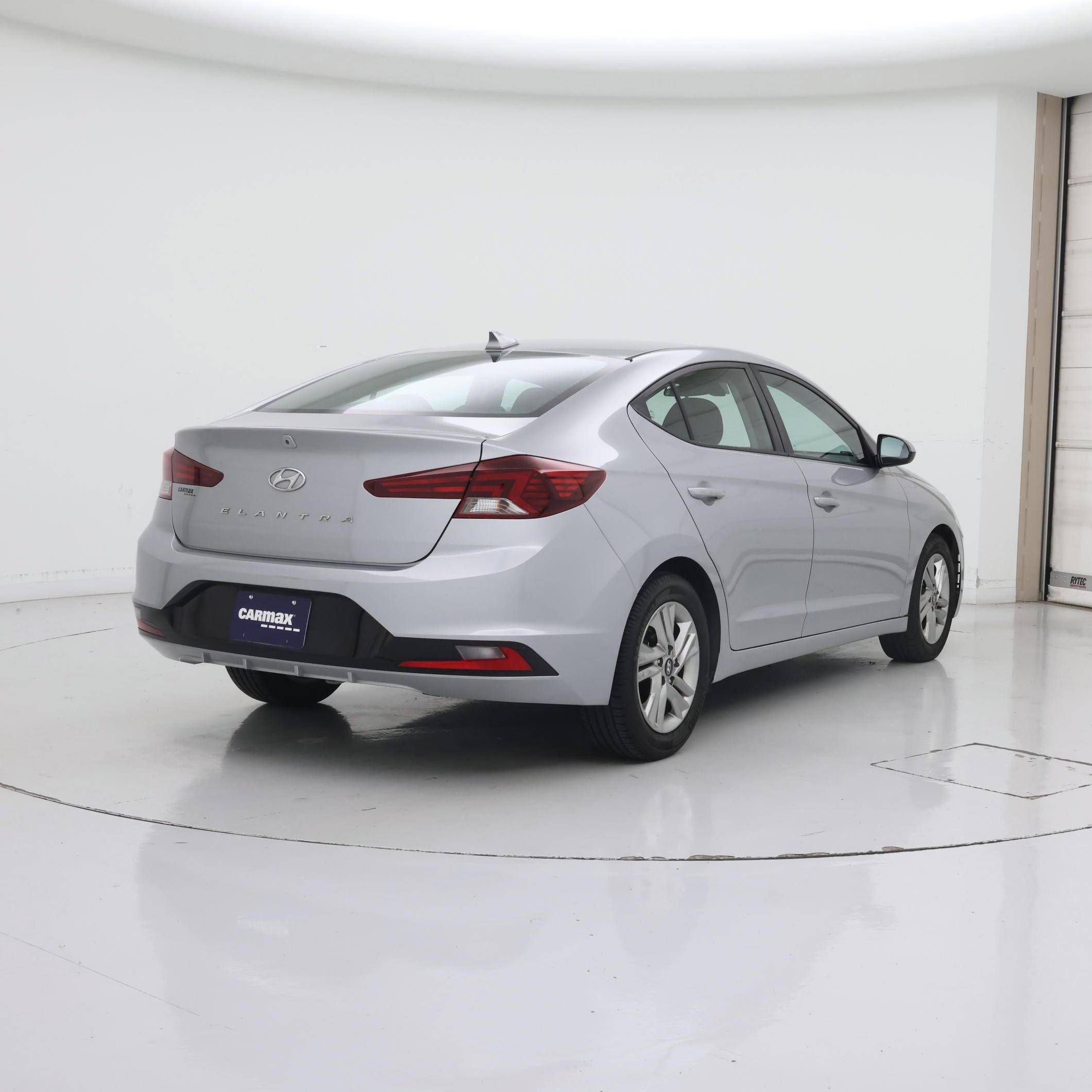Thumbnail: 2020 Hyundai Elantra - 8