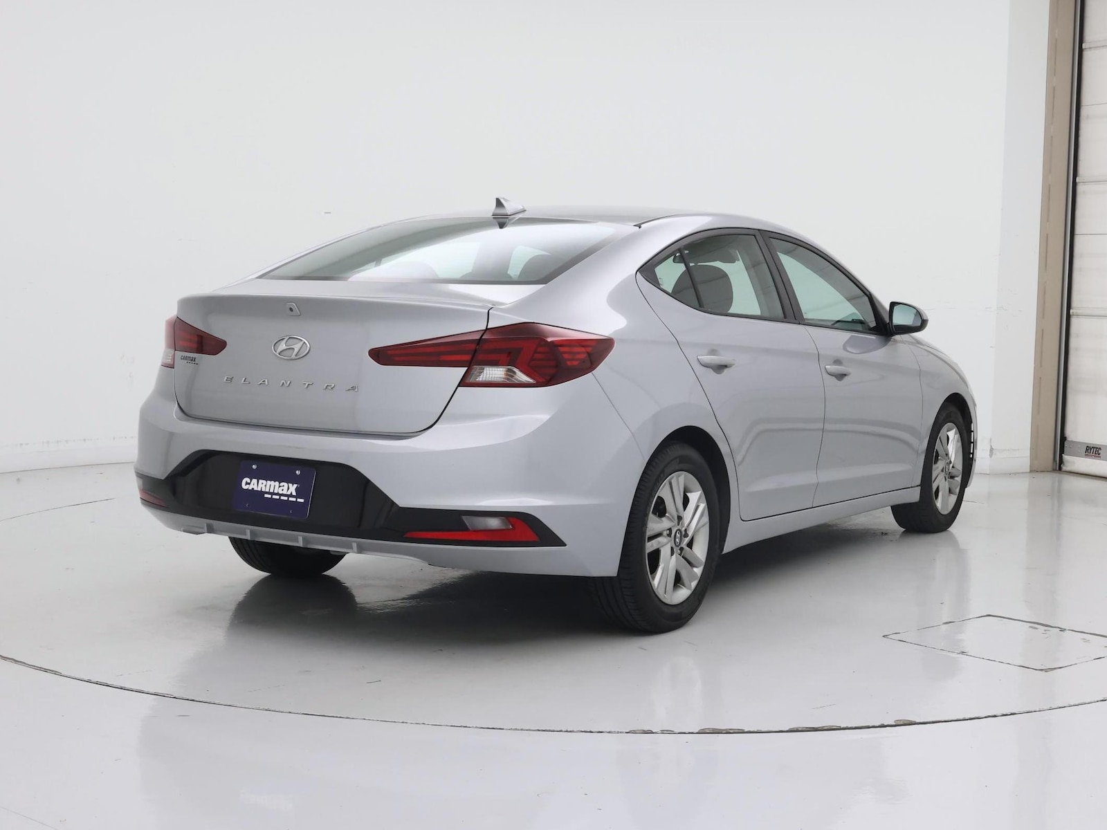 2020 Hyundai Elantra SEL - Photo 9