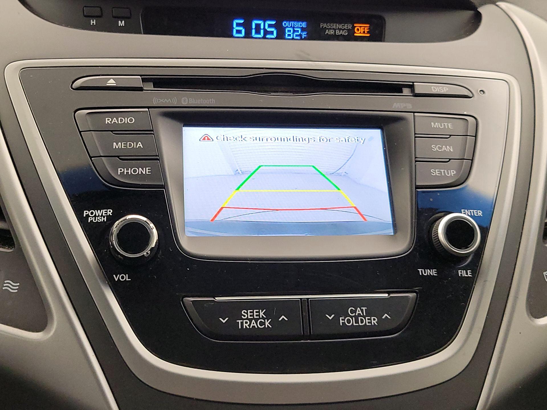 Thumbnail: 2015 Hyundai Elantra - 12