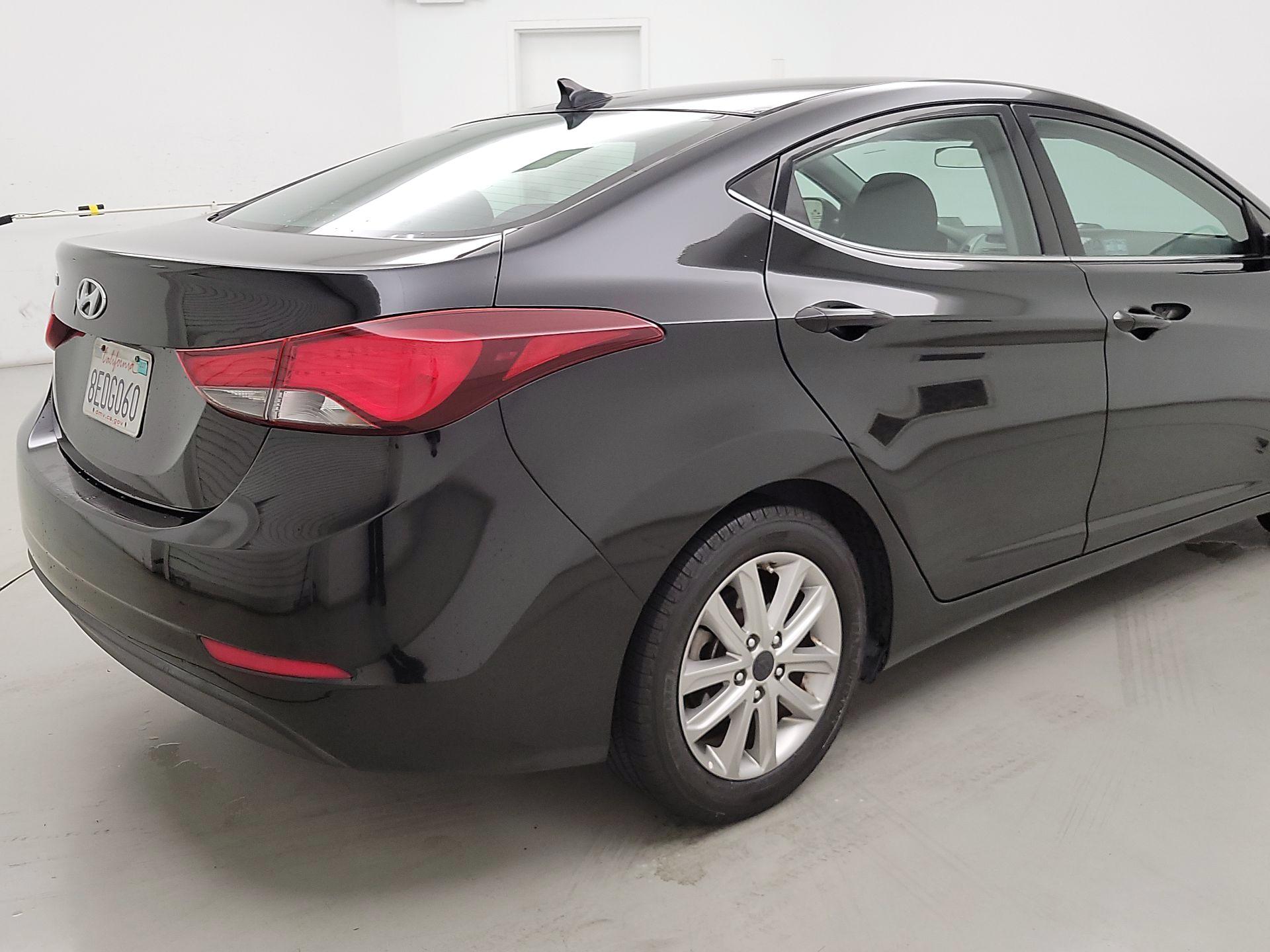 Thumbnail: 2015 Hyundai Elantra - 5