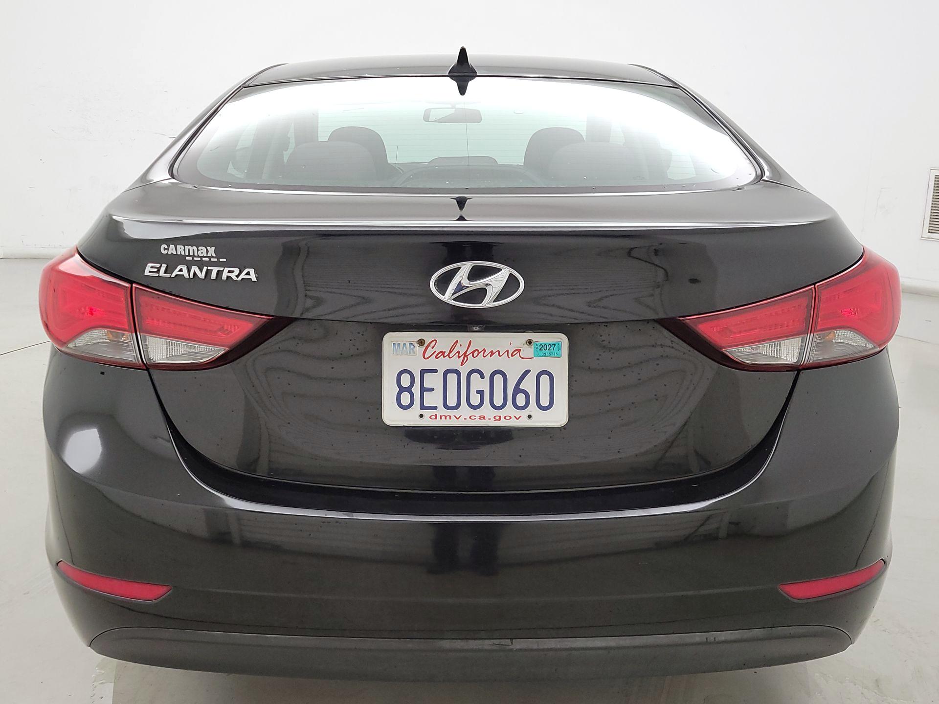 Thumbnail: 2015 Hyundai Elantra - 6