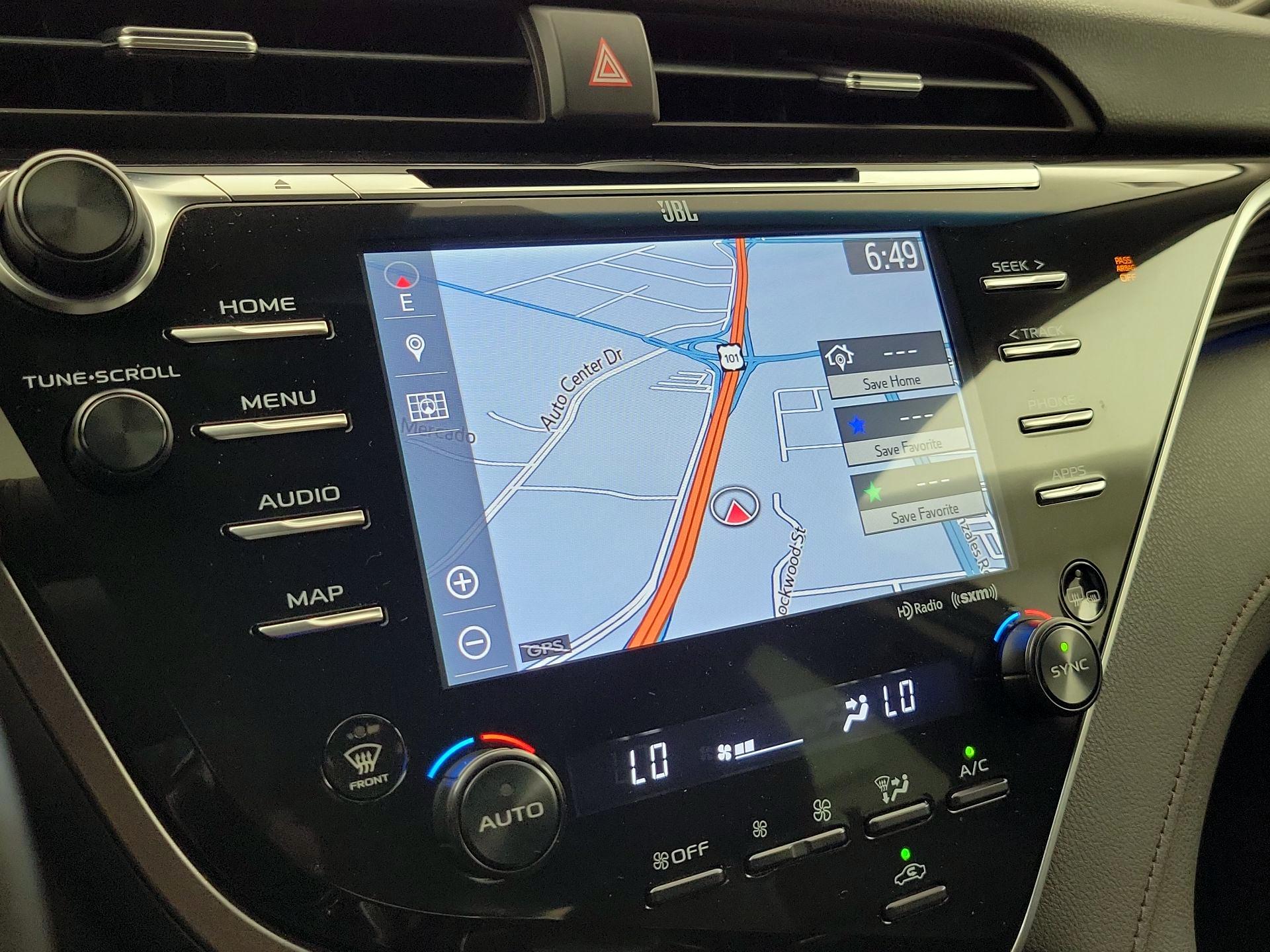 Thumbnail: 2018 Toyota Camry - 14