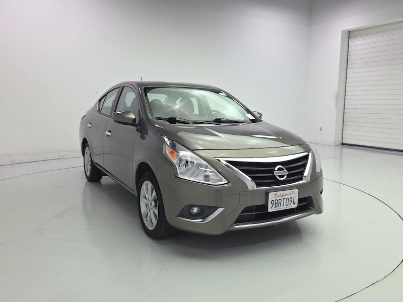 2015 Nissan Versa SL -
                  Murrieta, CA