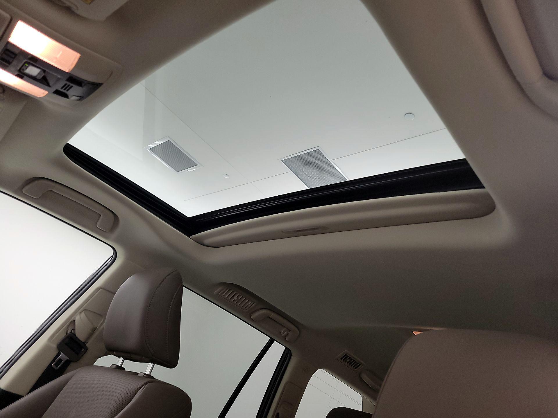 Thumbnail: 2023 Lexus GX - 20