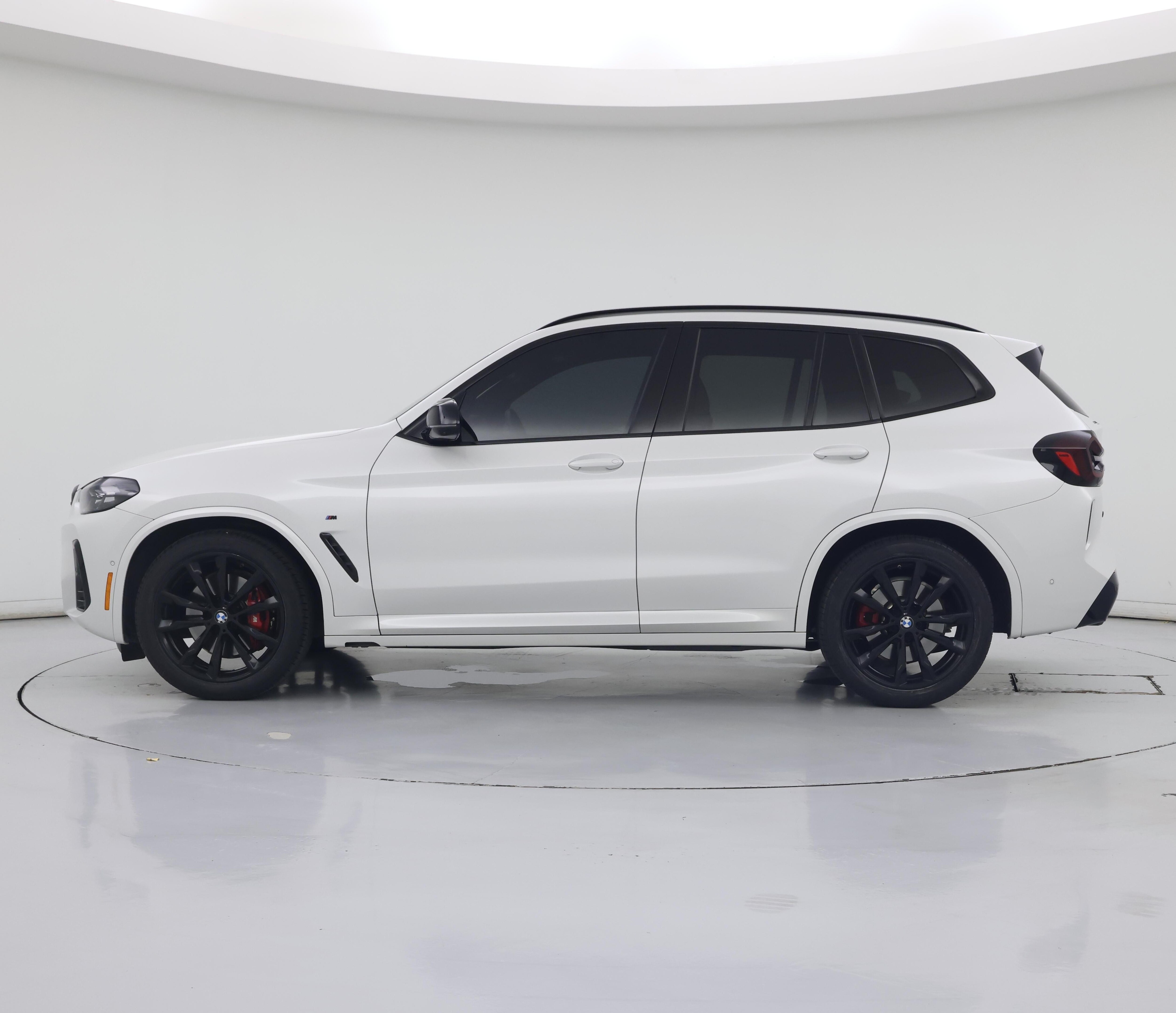Thumbnail: 2024 BMW X3 - 3