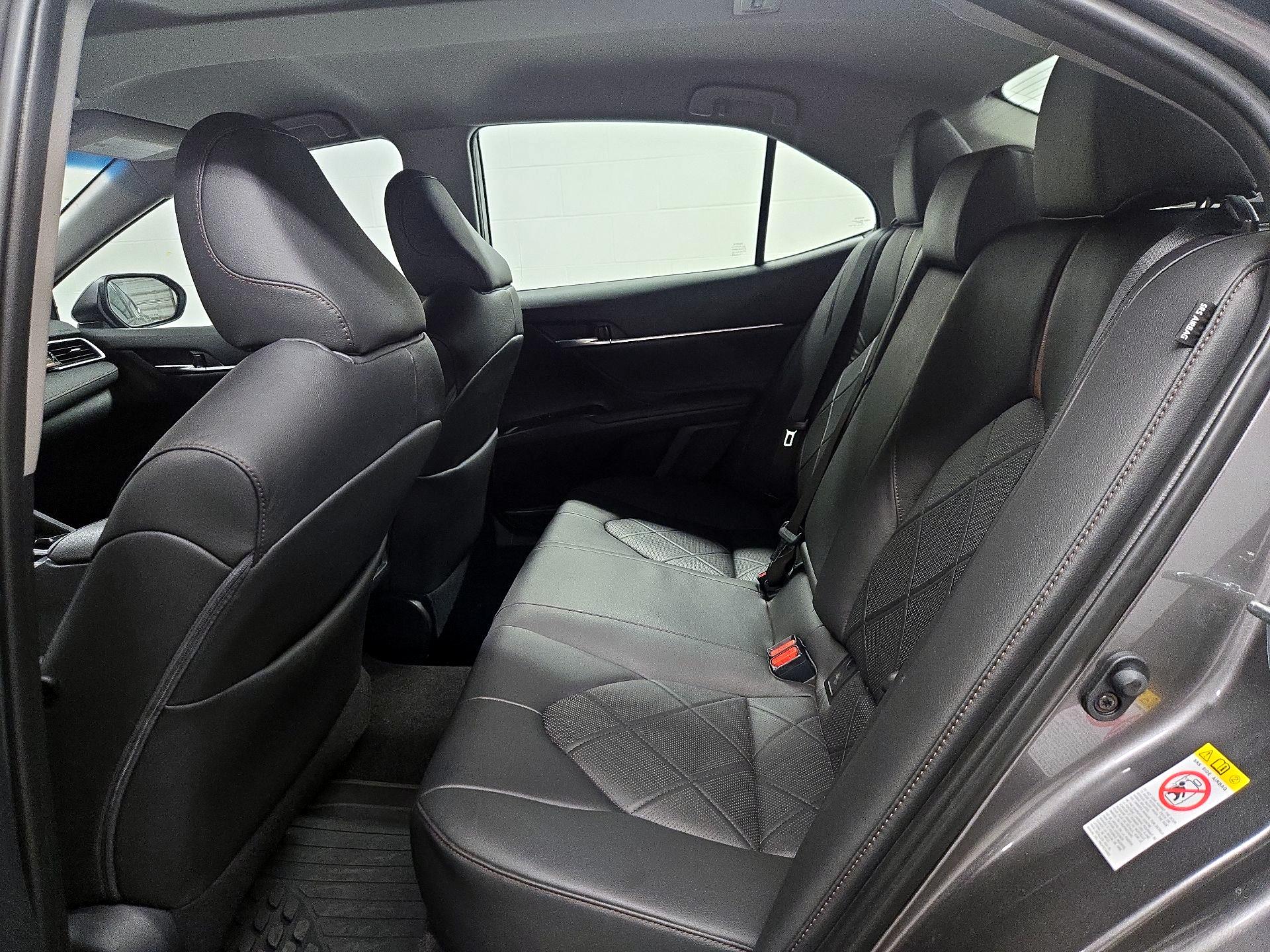 Thumbnail: 2018 Toyota Camry - 19
