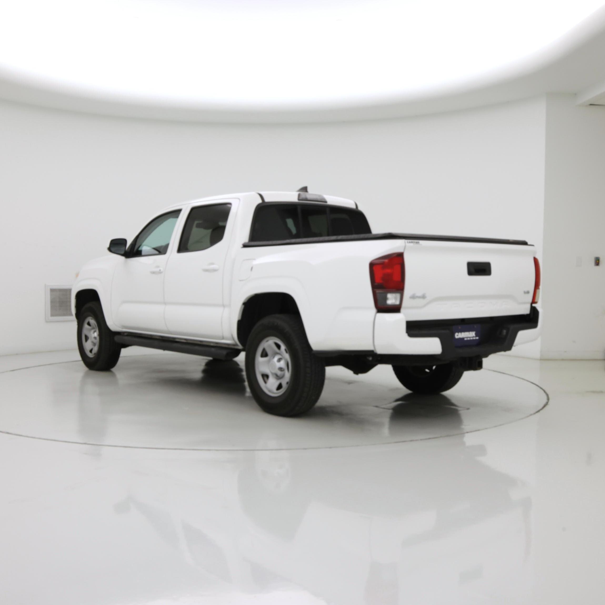 Thumbnail: 2019 Toyota Tacoma - 2