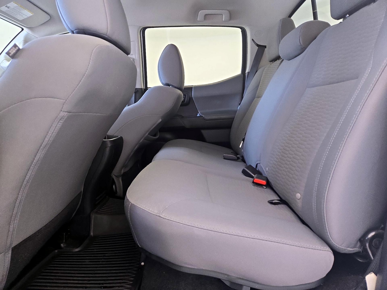2019 Toyota Tacoma SR - Photo 20
