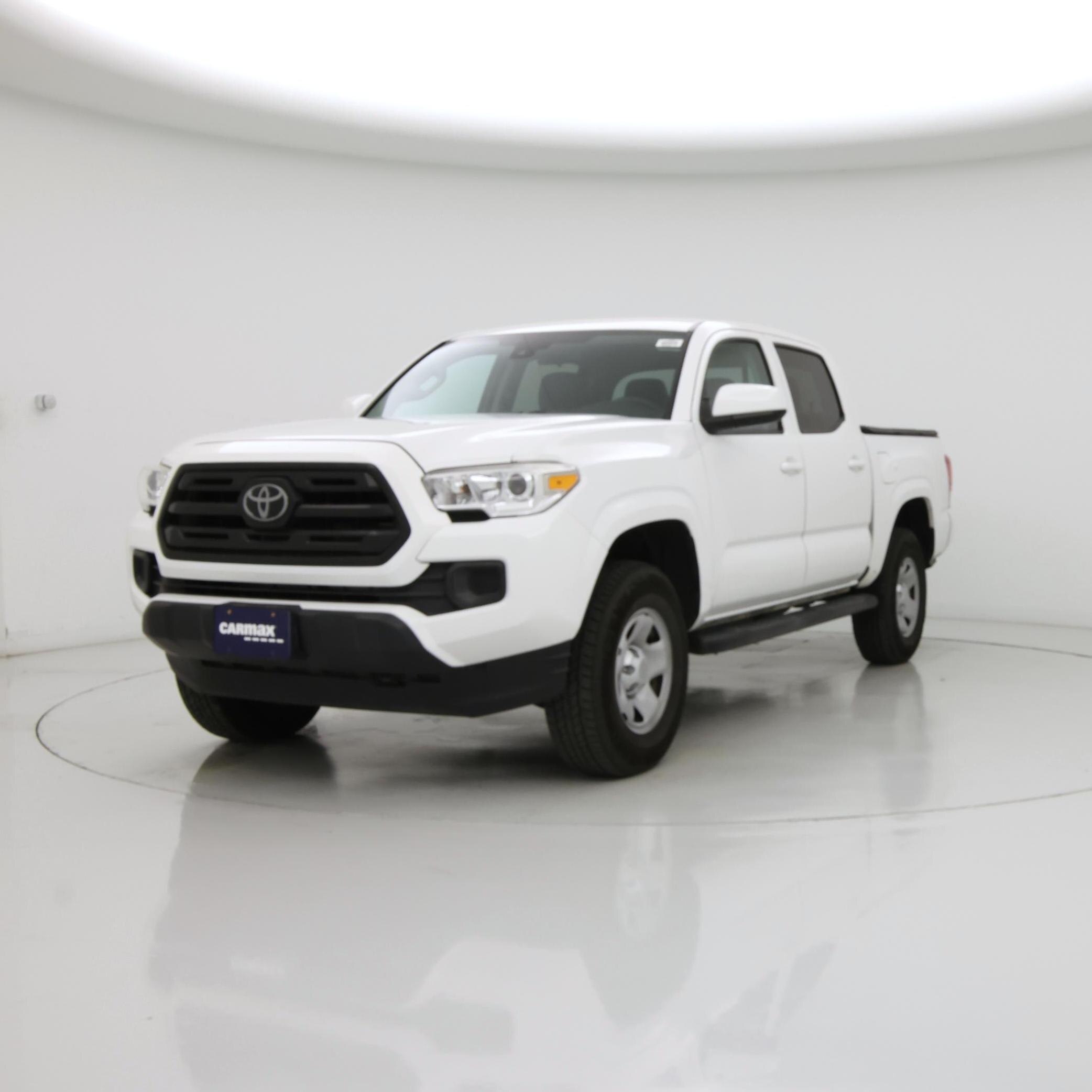 Thumbnail: 2019 Toyota Tacoma - 4