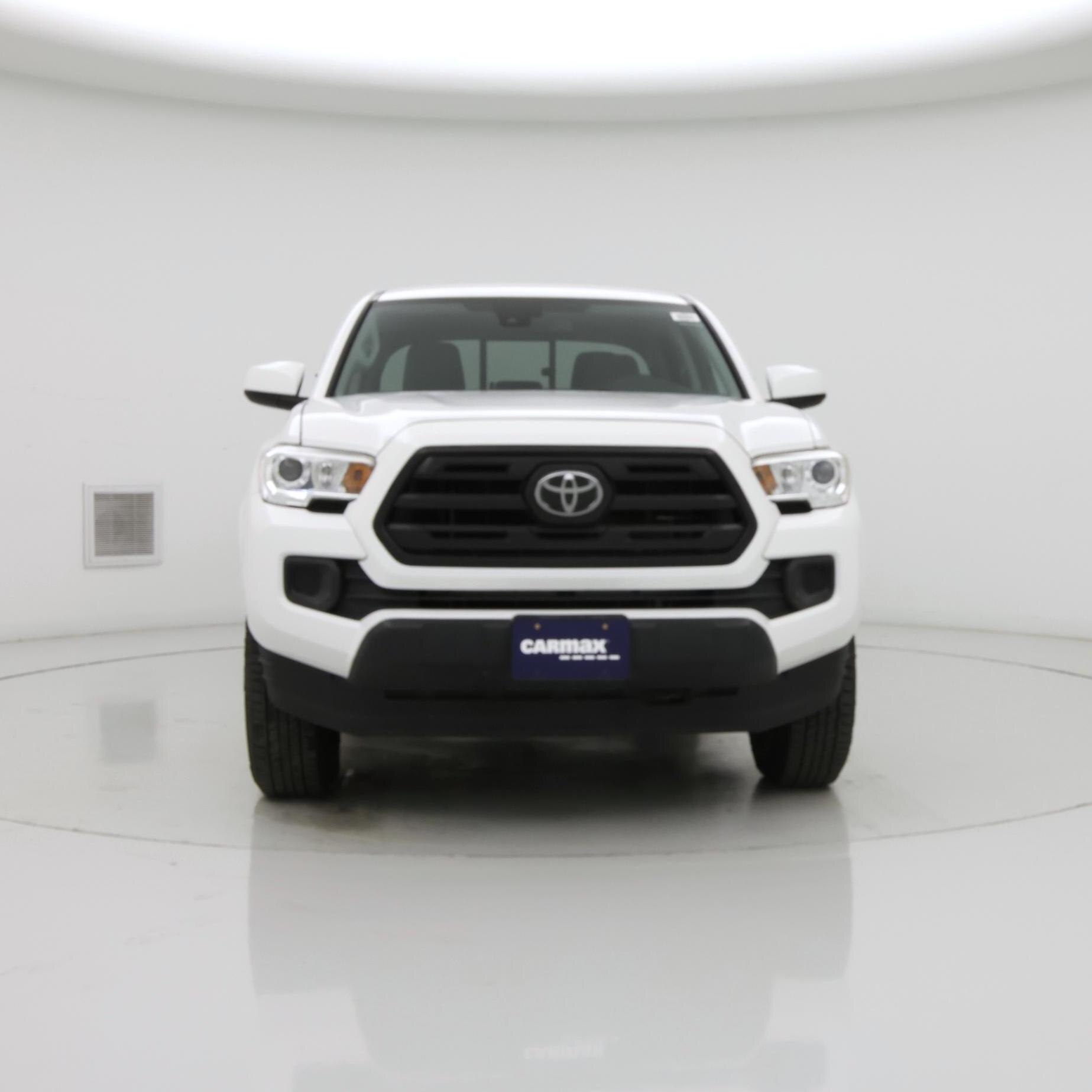 Thumbnail: 2019 Toyota Tacoma - 5