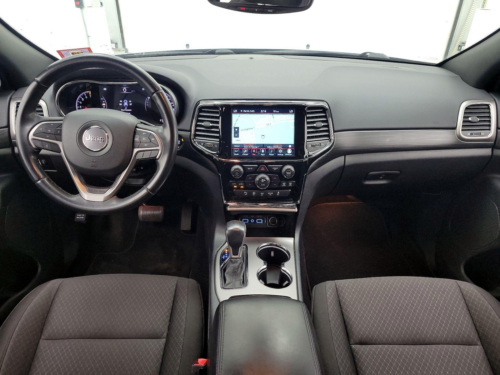 2020 Jeep Grand Cherokee Laredo E - Photo 10