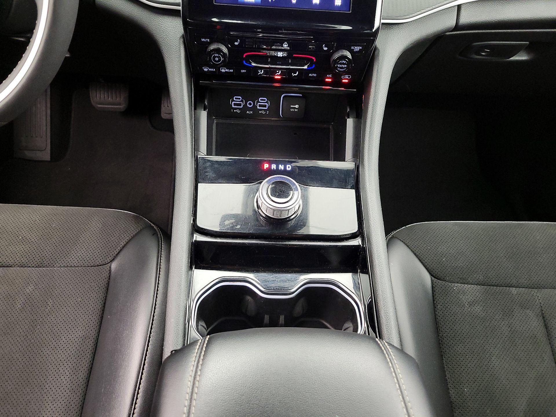 Thumbnail: 2023 Jeep Grand Cherokee - 17