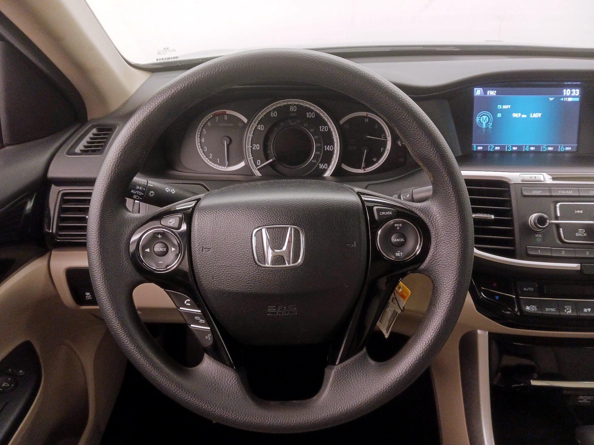 Thumbnail: 2017 Honda Accord - 10
