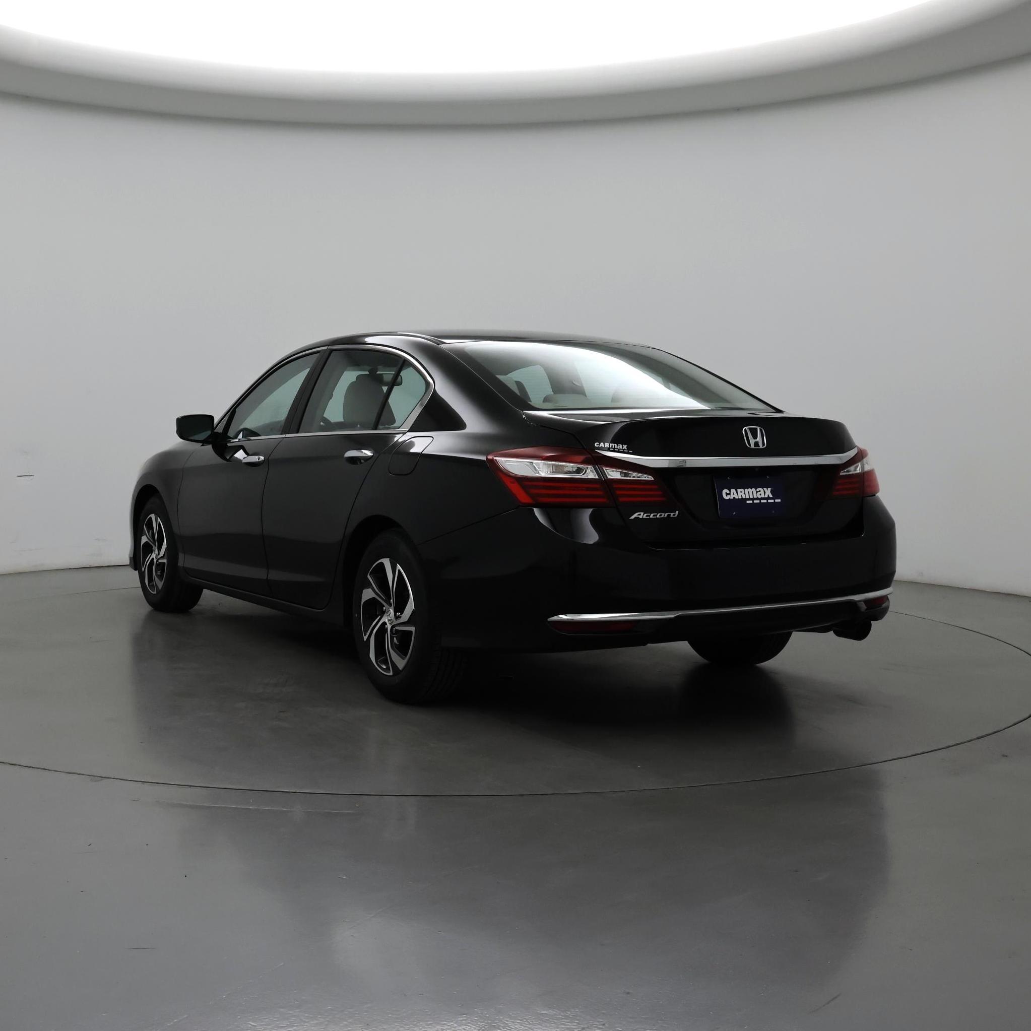 Thumbnail: 2017 Honda Accord - 2