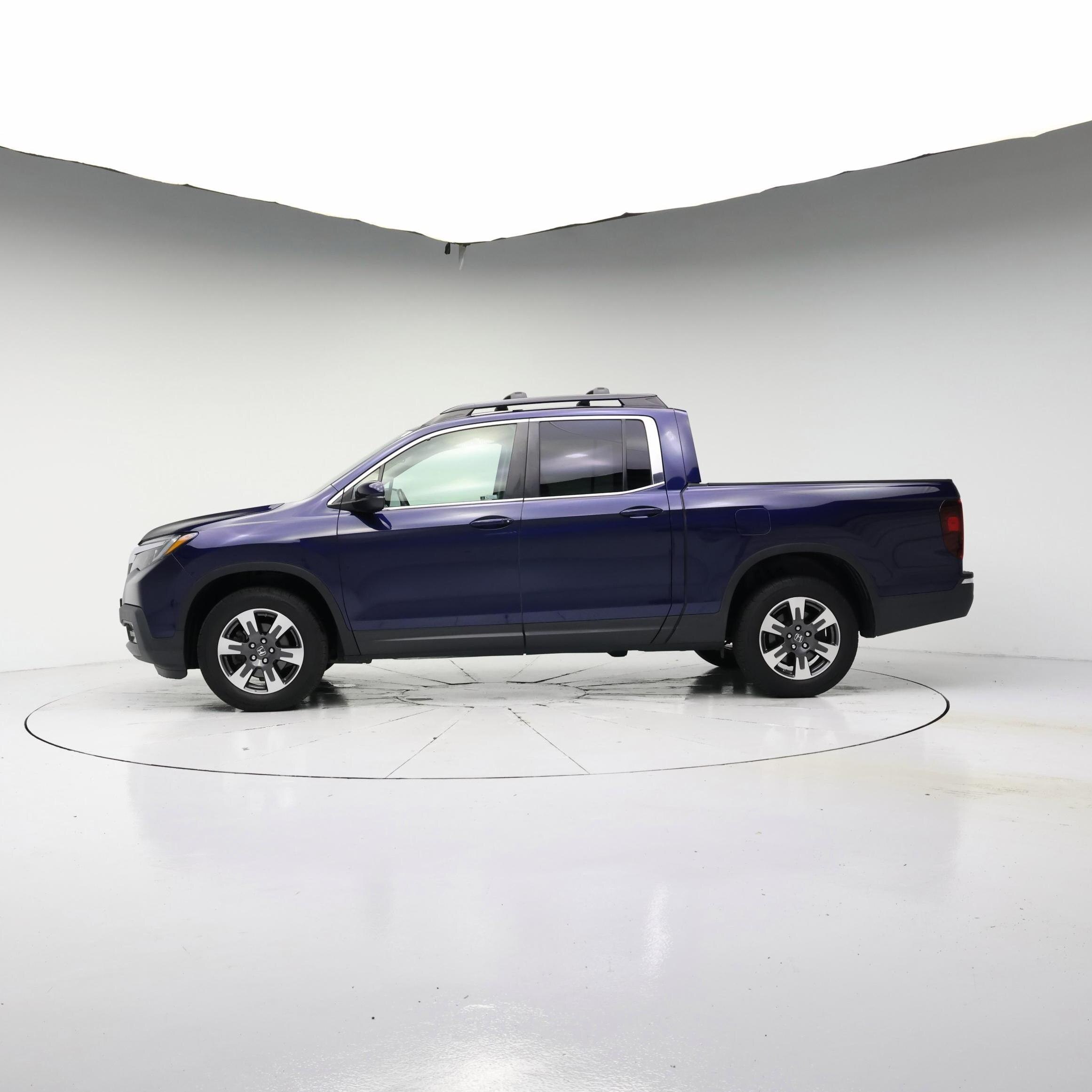 Thumbnail: 2019 Honda Ridgeline - 3