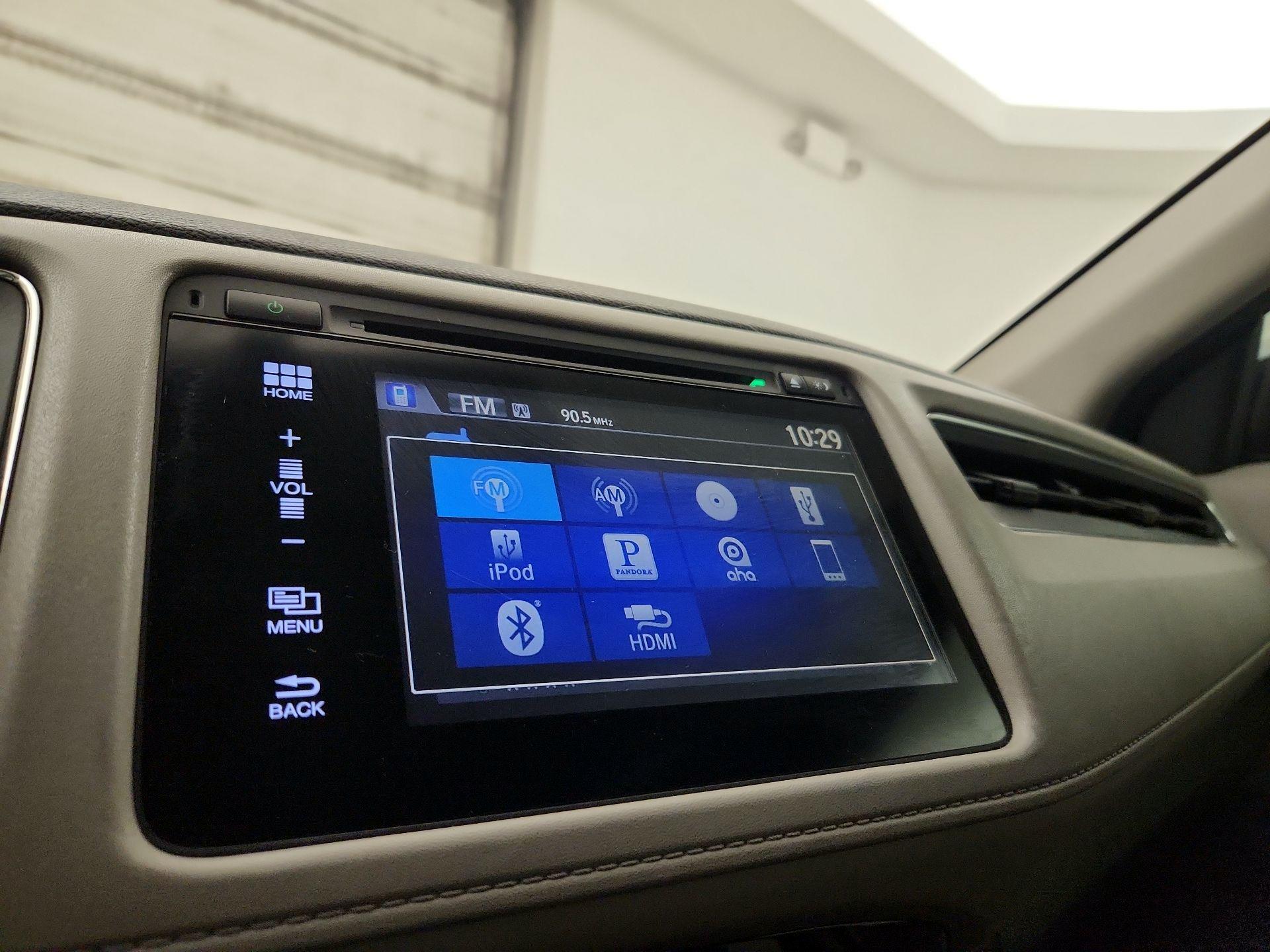 Thumbnail: 2016 Honda HR-V - 15