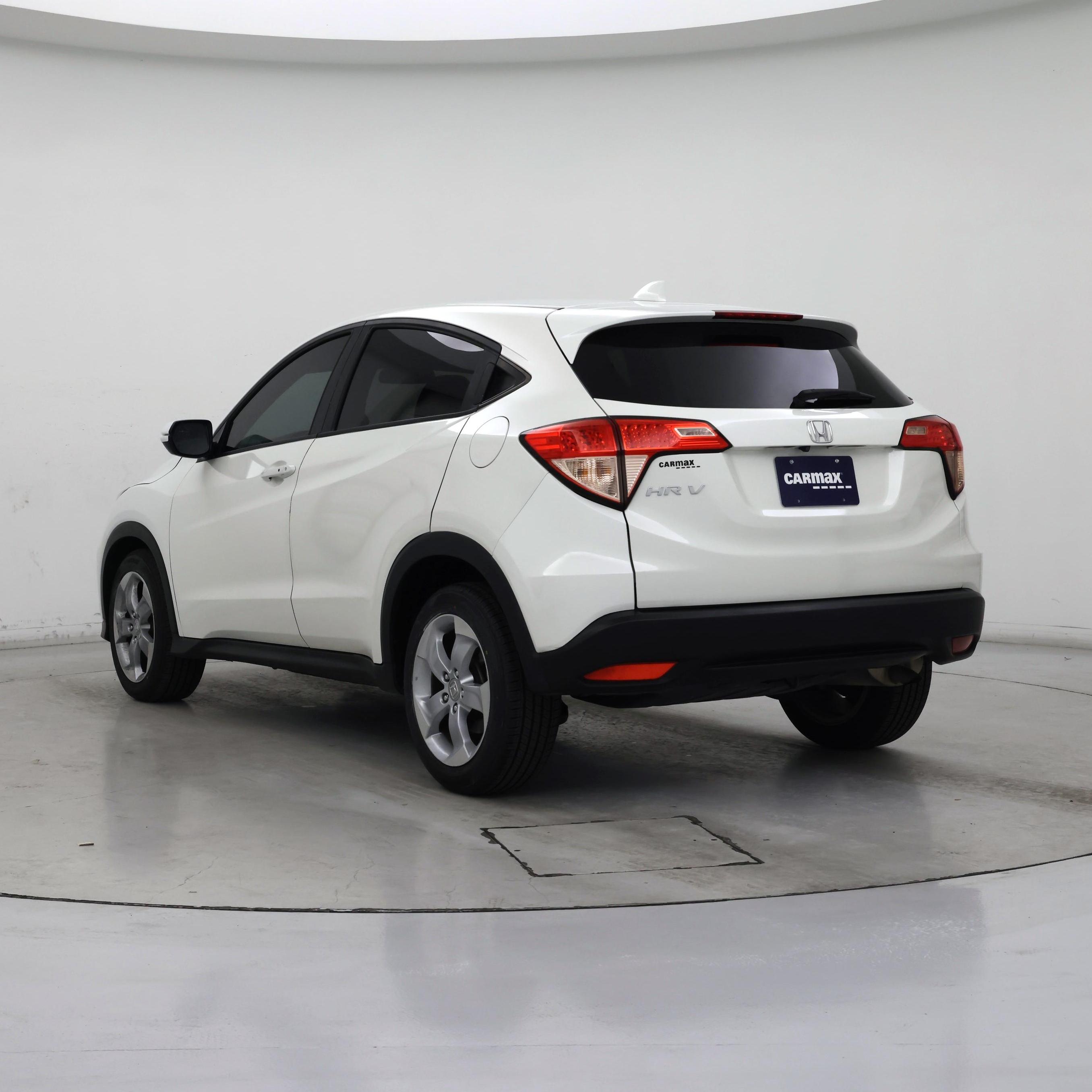 Thumbnail: 2016 Honda HR-V - 2