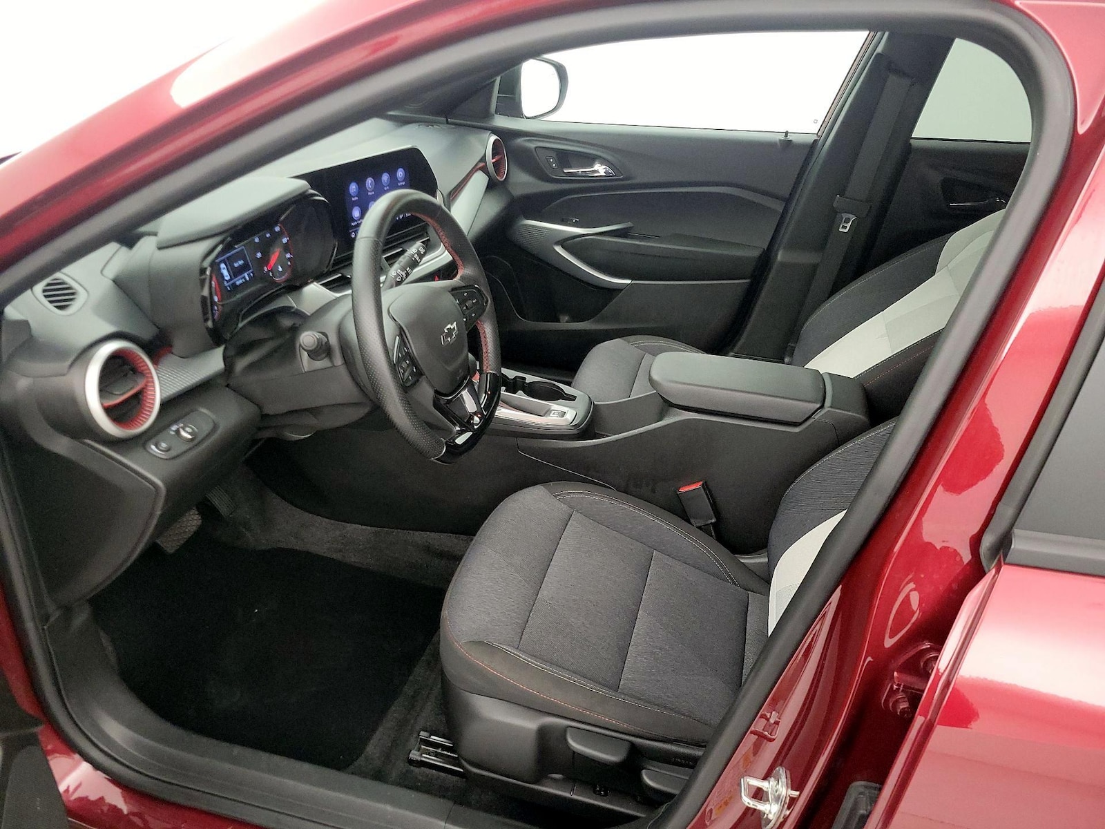 2024 Chevrolet Trax RS - Photo 12