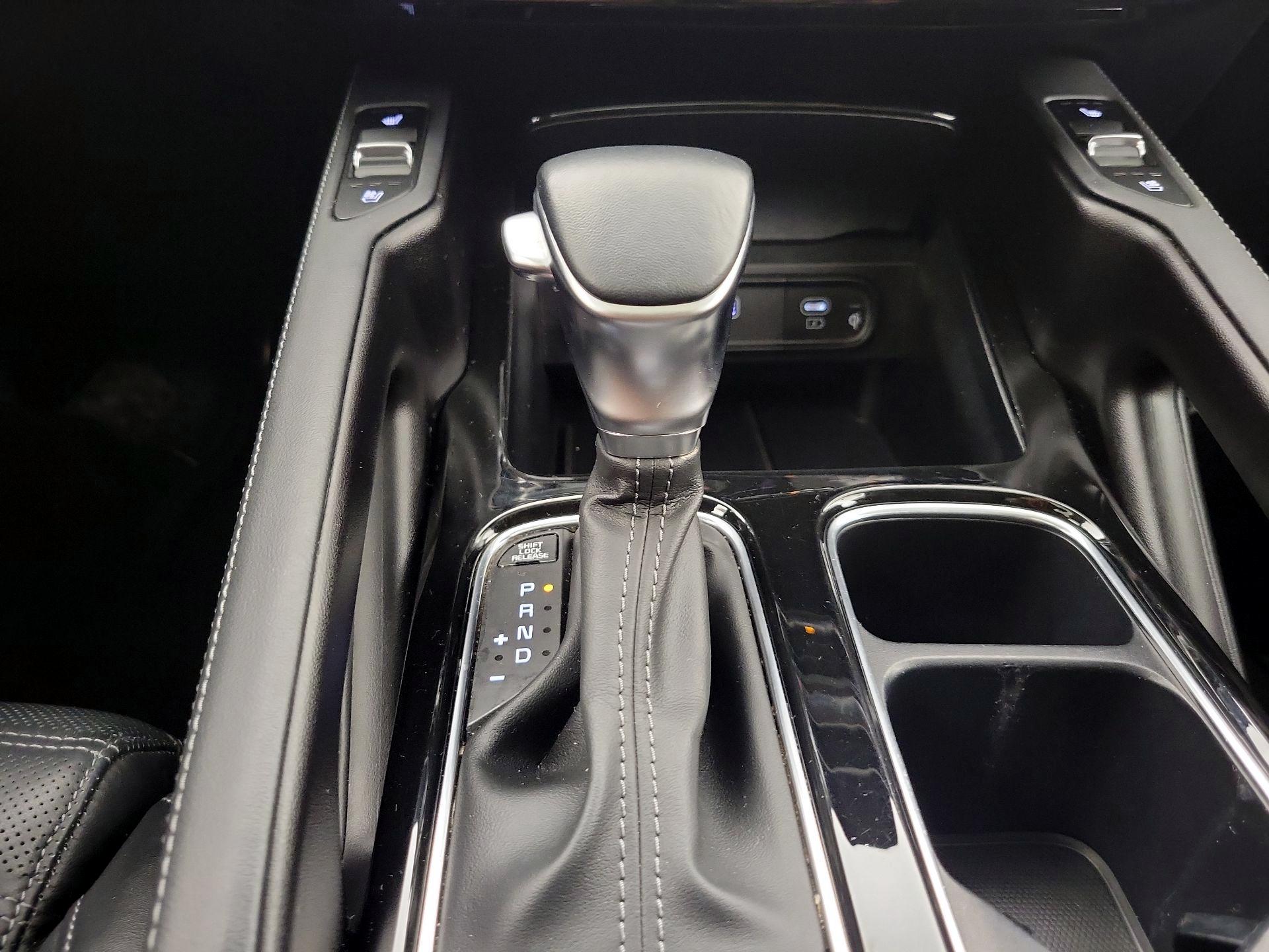 Thumbnail: 2024 Kia Telluride - 18