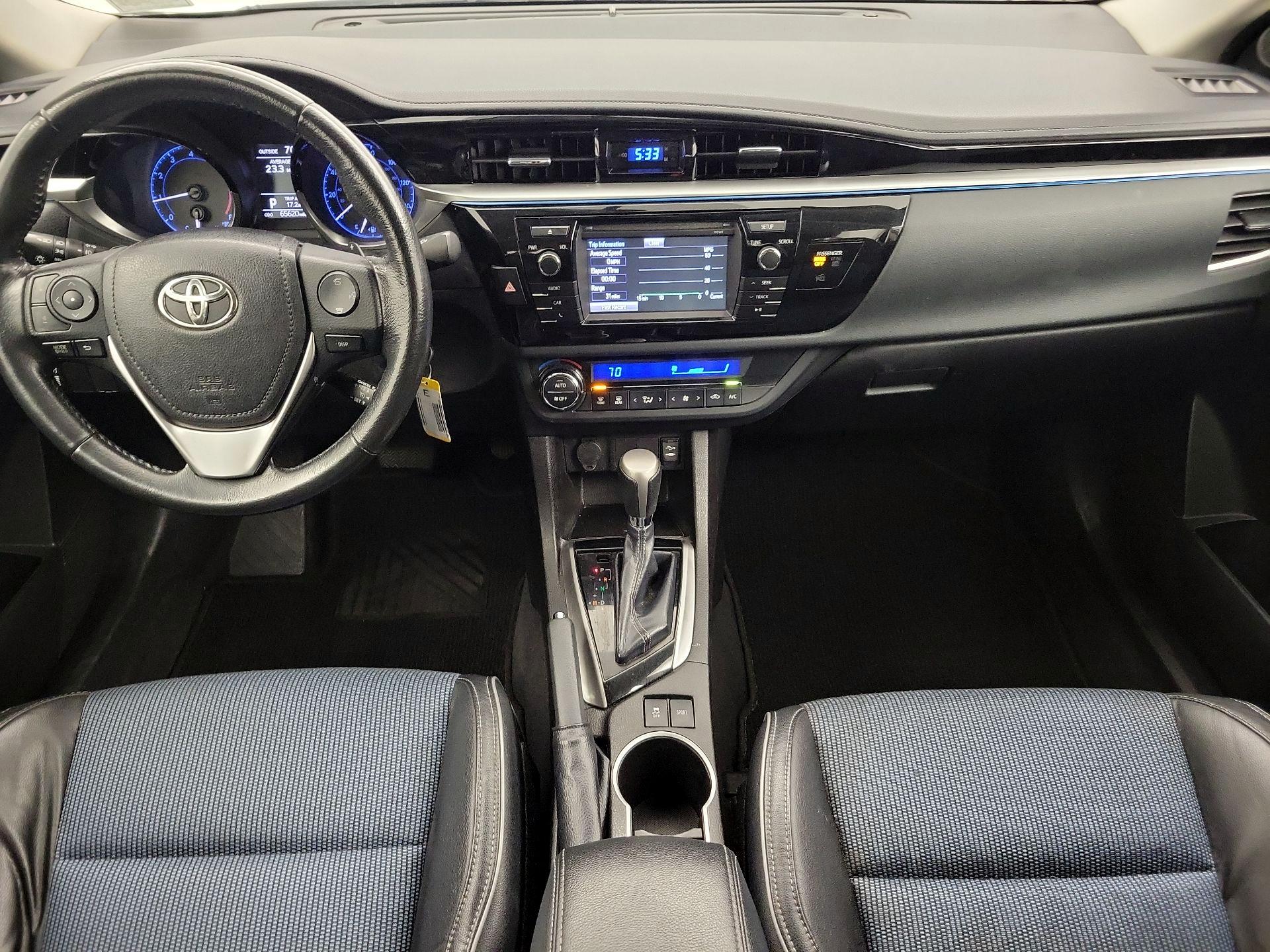 Thumbnail: 2014 Toyota Corolla - 9